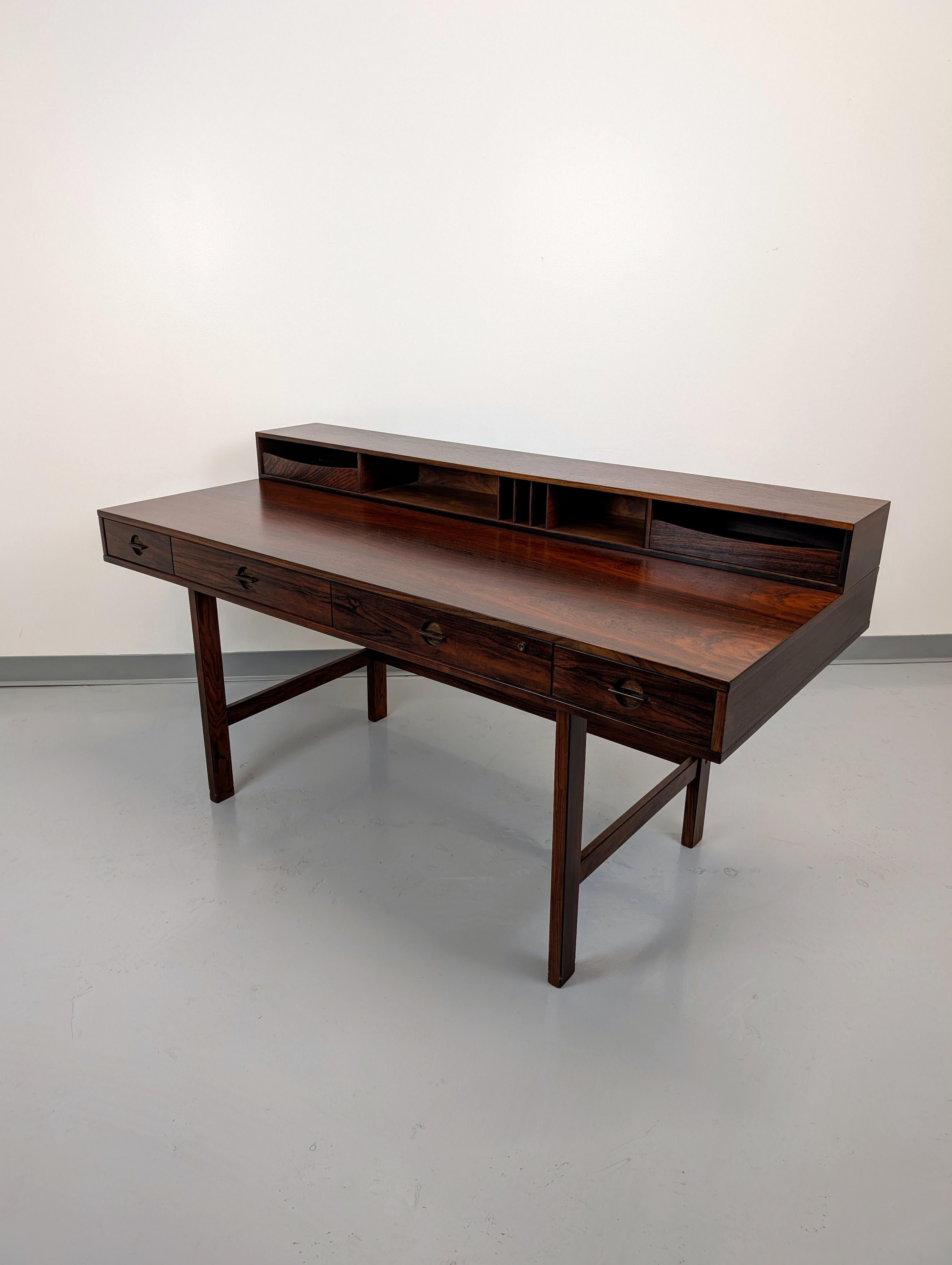Palisanderholz-Partner-Schreibtisch von Peter Løvig Nielsen (Rosenholz) im Angebot