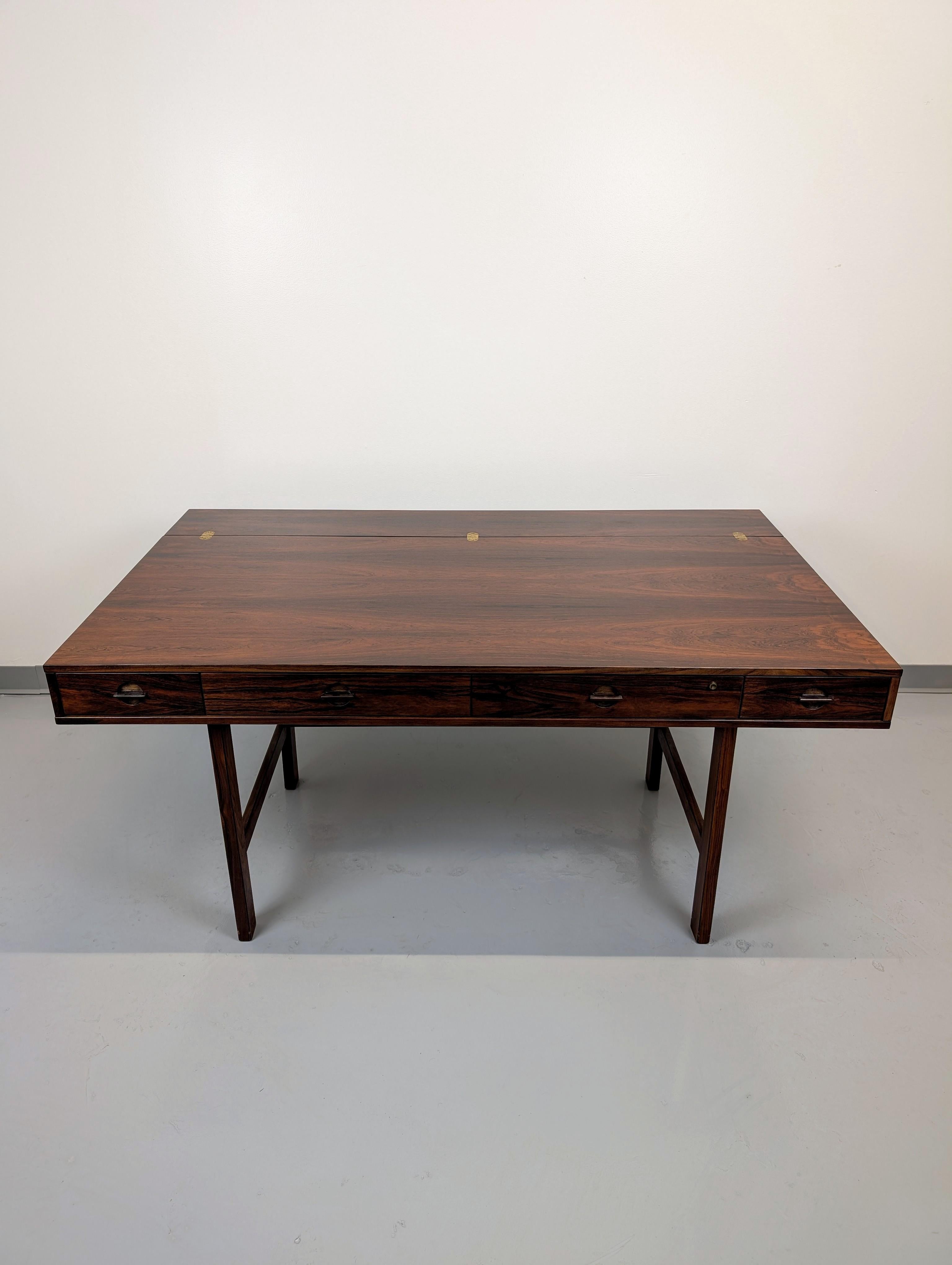 Palisanderholz-Partner-Schreibtisch von Peter Løvig Nielsen im Angebot 4