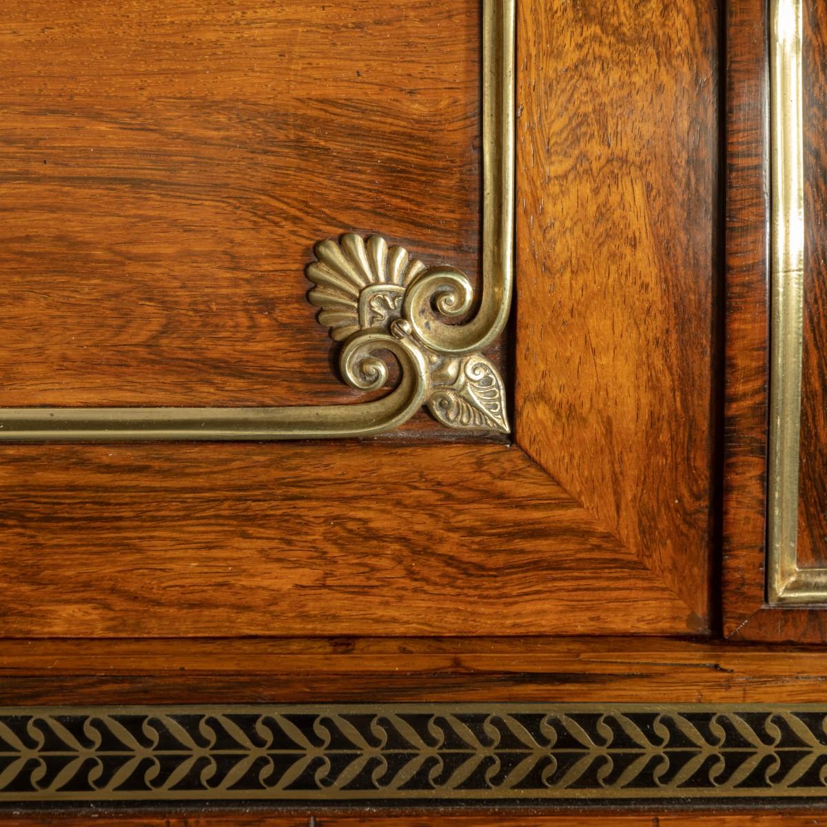 Büroschrank aus Palisanderholz im Regency-Stil mit Knieloch, Seddon und Morel zugeschrieben im Angebot 5