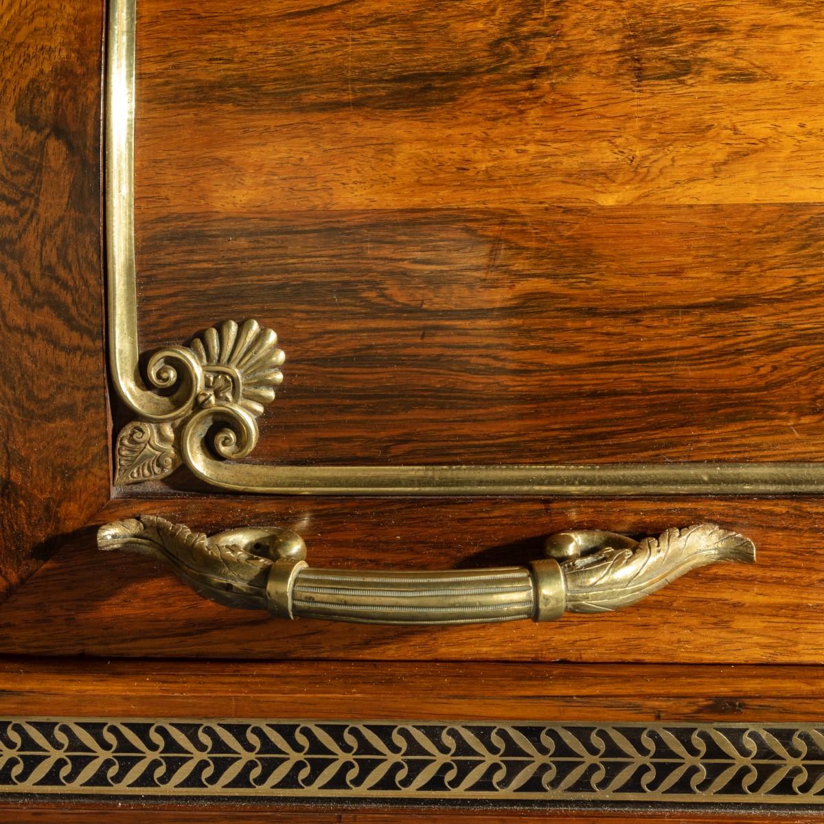 Büroschrank aus Palisanderholz im Regency-Stil mit Knieloch, Seddon und Morel zugeschrieben im Angebot 6