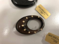 Rosewood Ring 18 Karat Yellow Gold and White Diamond