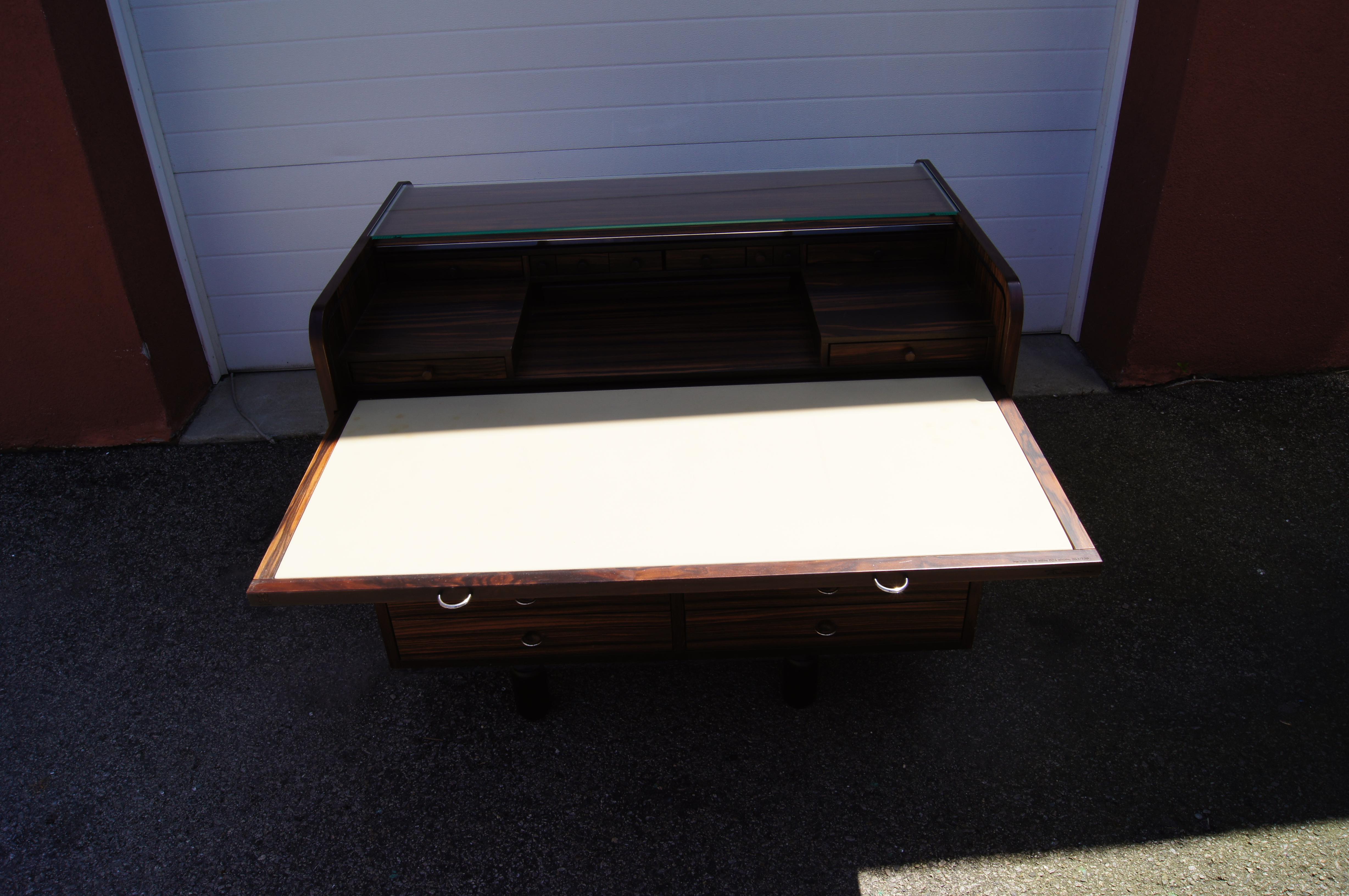 Rolltop-Schreibtisch/Schreibtisch aus Palisanderholz, Modell 804, von Gianfranco Frattini für Bernini (Italienisch) im Angebot