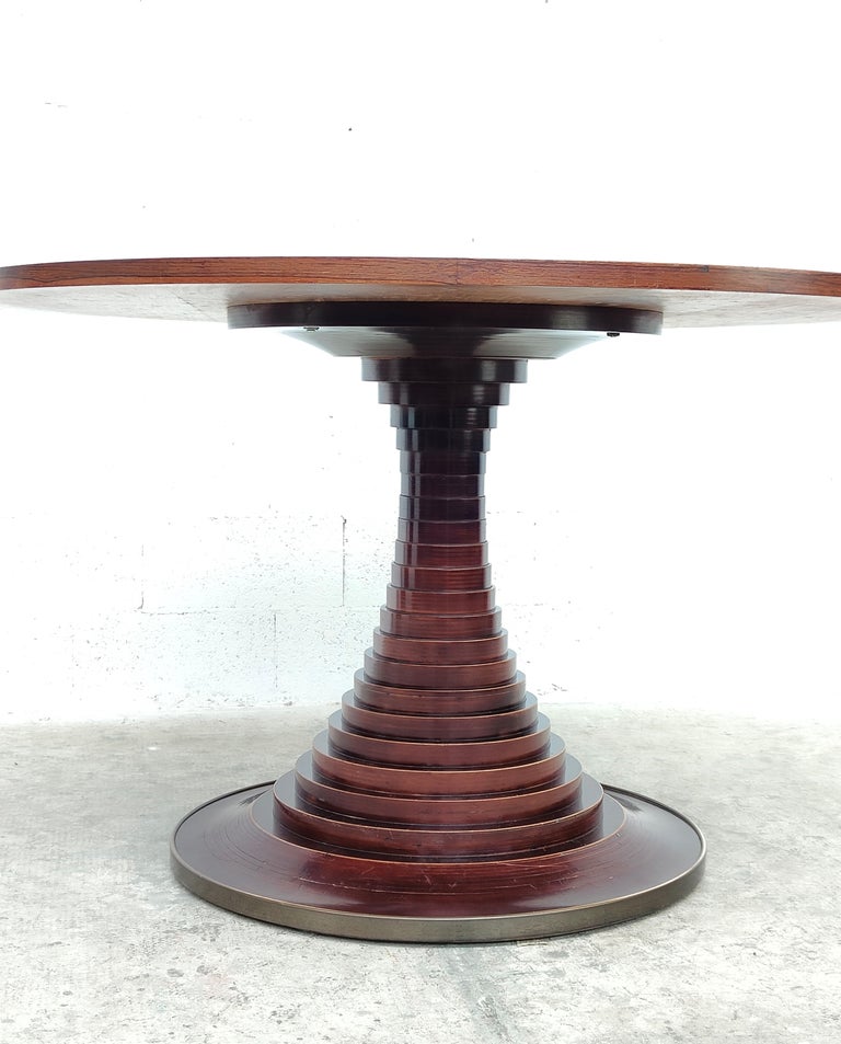 Mid-Century Modern Rosewood Round Dining Table by Carlo de Carli for Sormani 60s For Sale