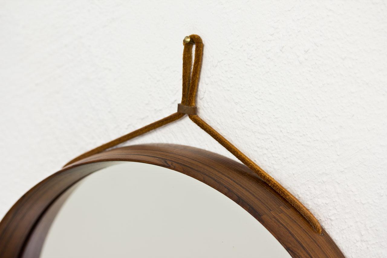 Rosewood Round Wall Mirror by Luxus, Sweden In Good Condition In Stockholm, SE
