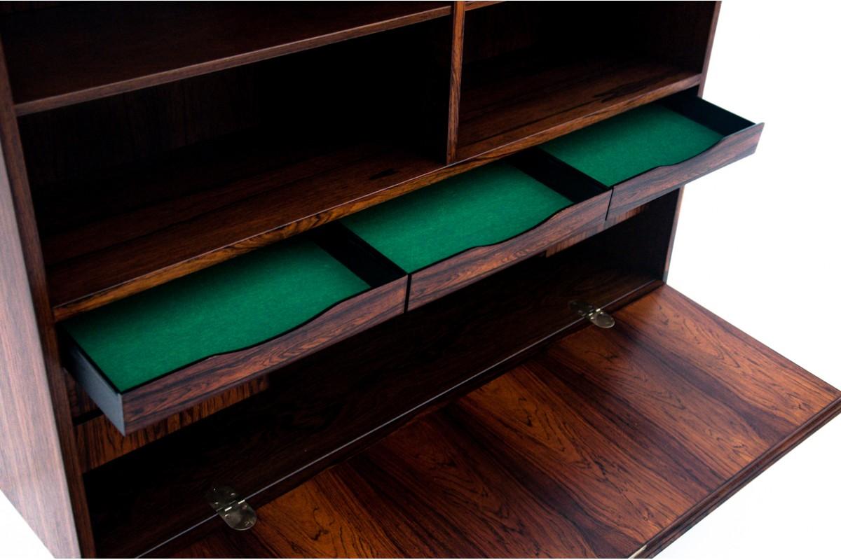 Rosewood shelf designed by Omann Jun, Denmark, 1960s. For Sale 2