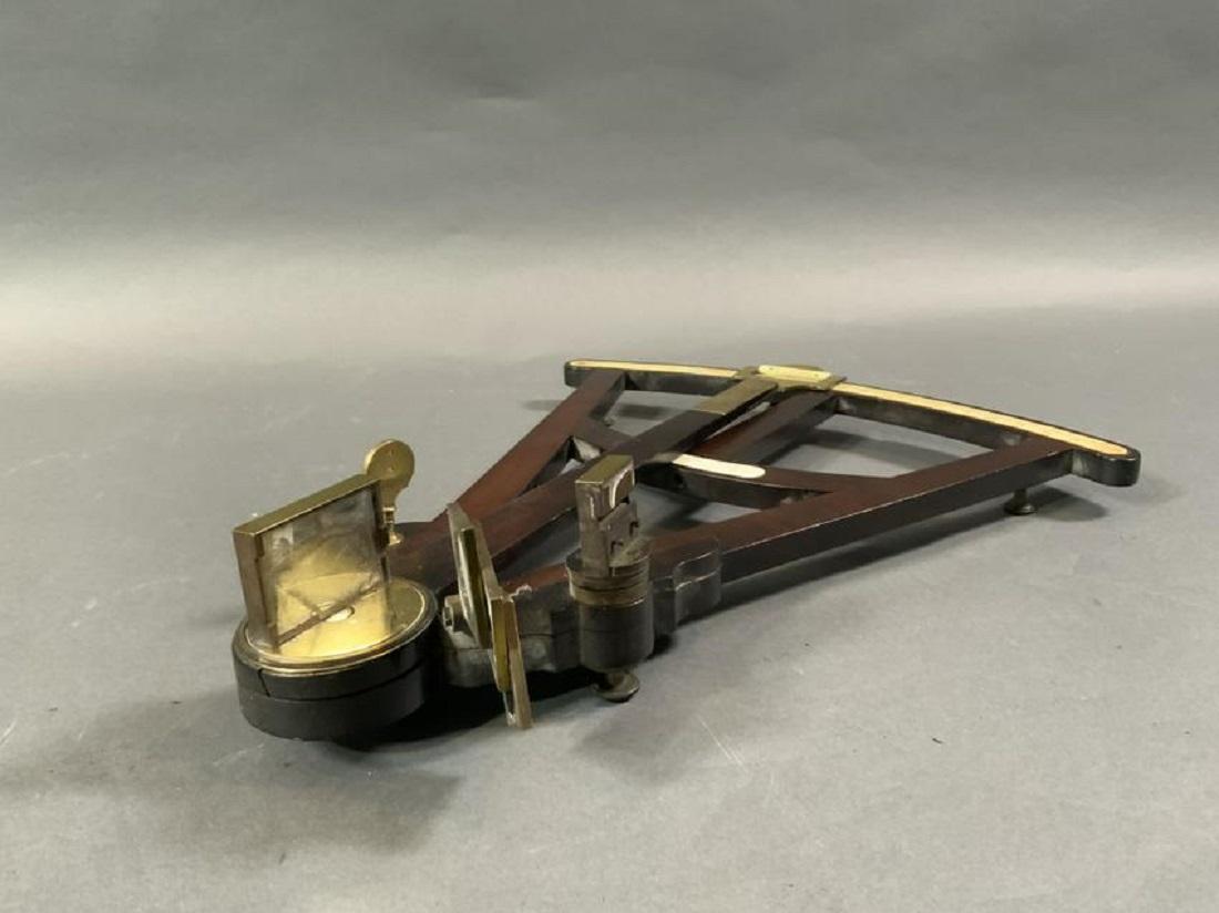 Rosewood Ship's Navigators Octant In Good Condition For Sale In Norwell, MA