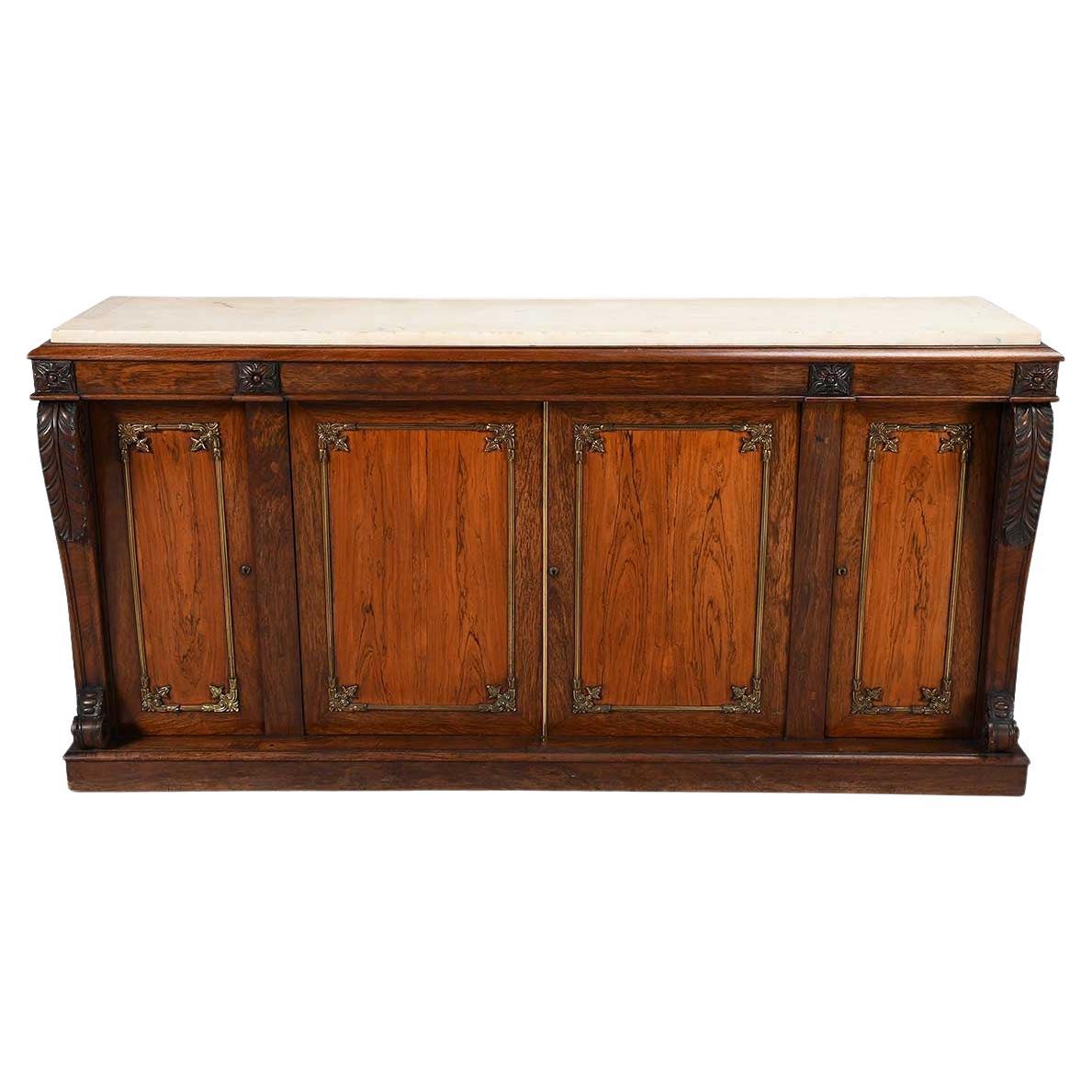 Meuble d'appoint en bois de rose avec plateau en marbre