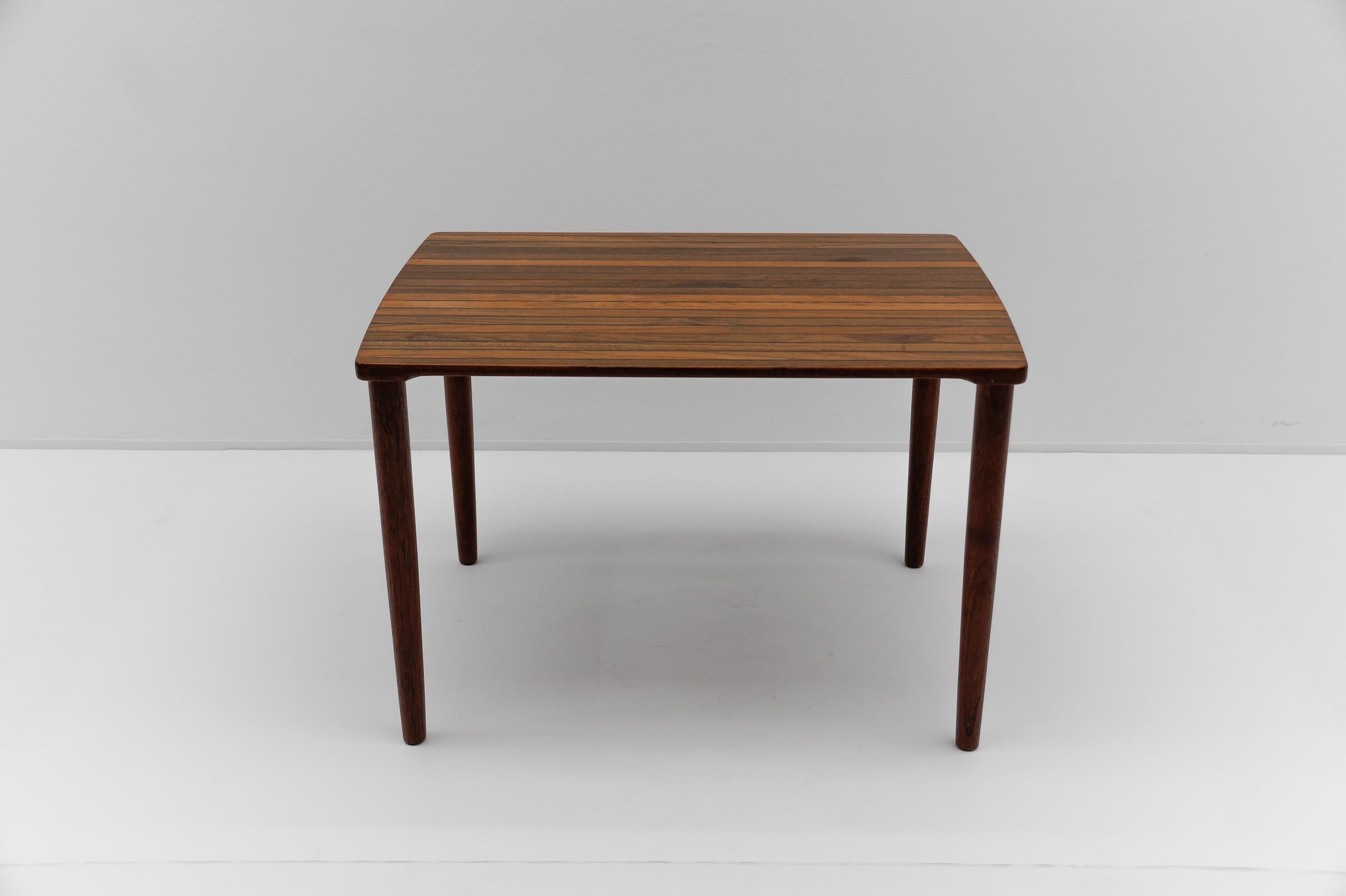 Beistelltisch aus Palisanderholz von France & Daverkosen, Dänemark, 1960er Jahre im Zustand „Gut“ im Angebot in Nürnberg, Bayern