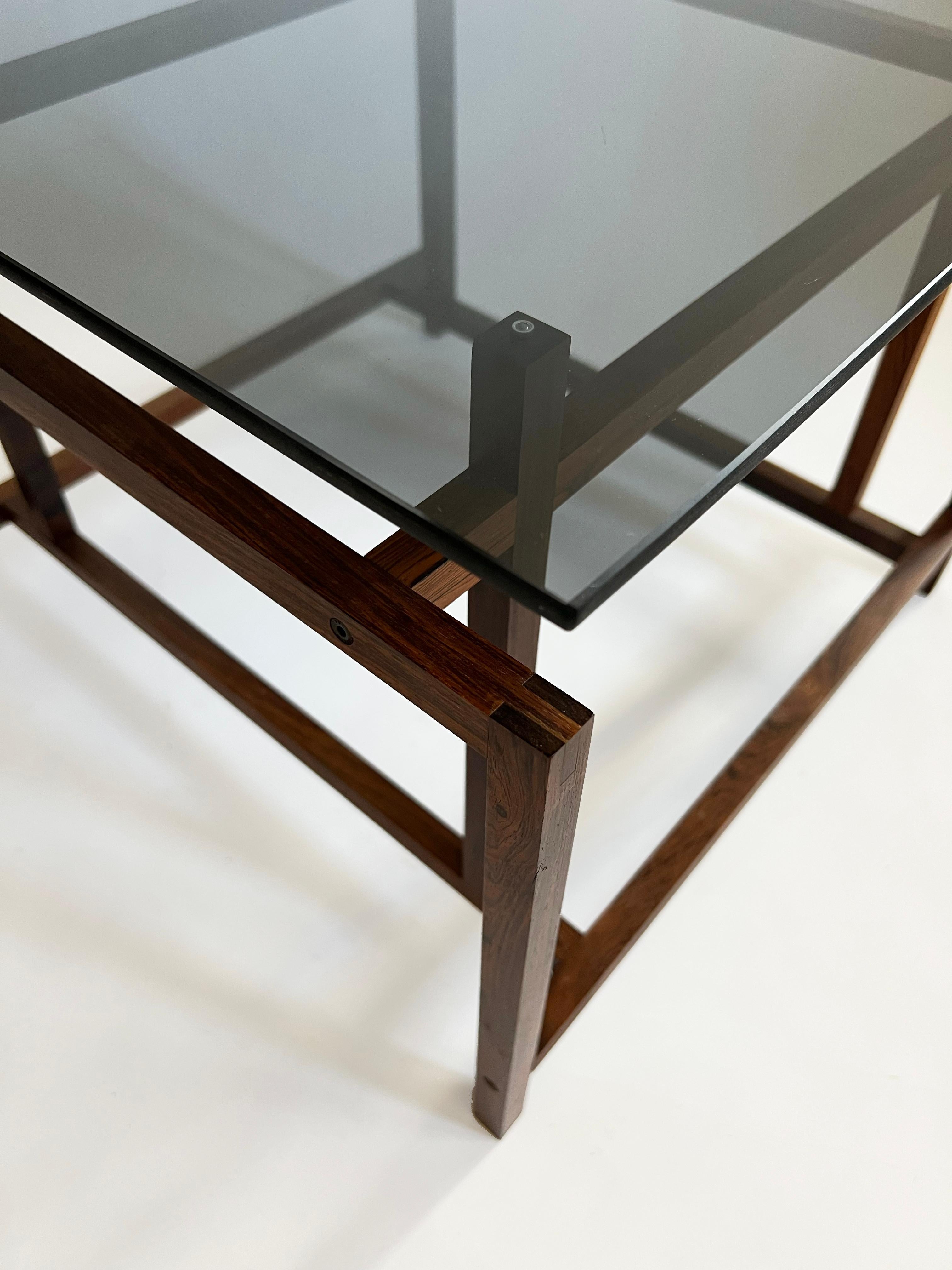 Rosewood Side Table by Henning Norgaard for Komfort In Good Condition In Wien, Wien