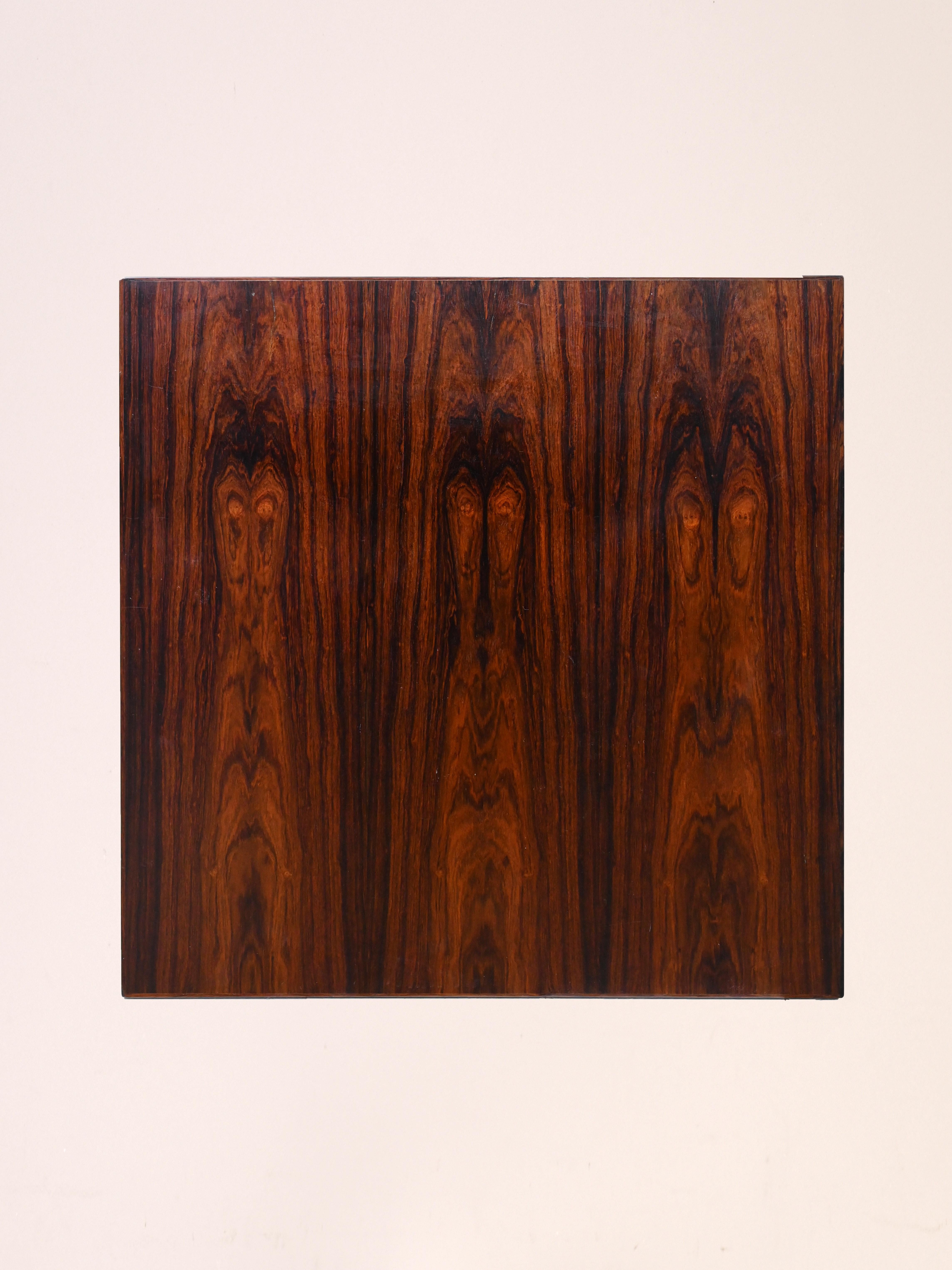 Table d'appoint en bois de rose 5
