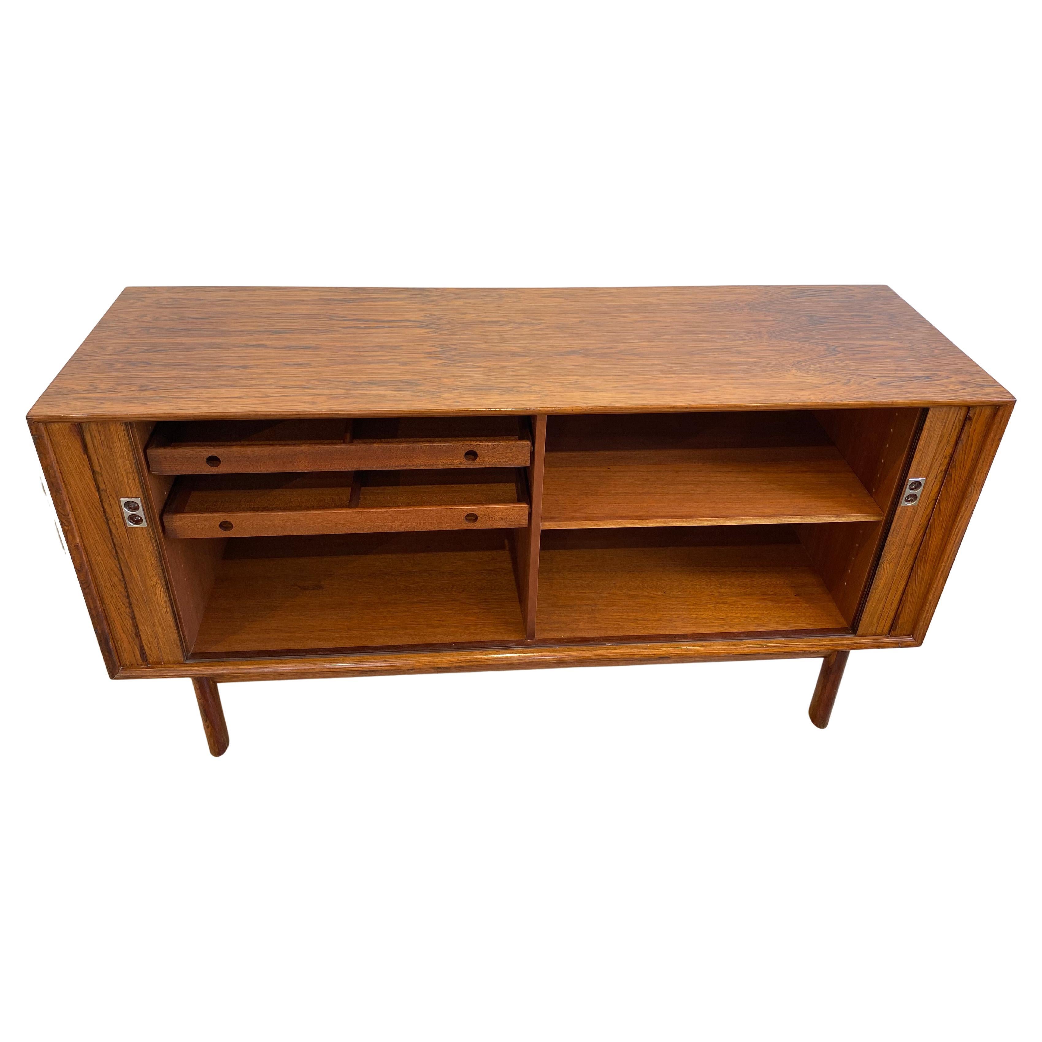Metà XX secolo Credenza in palissandro di Arne Vodder per Sibast in vendita