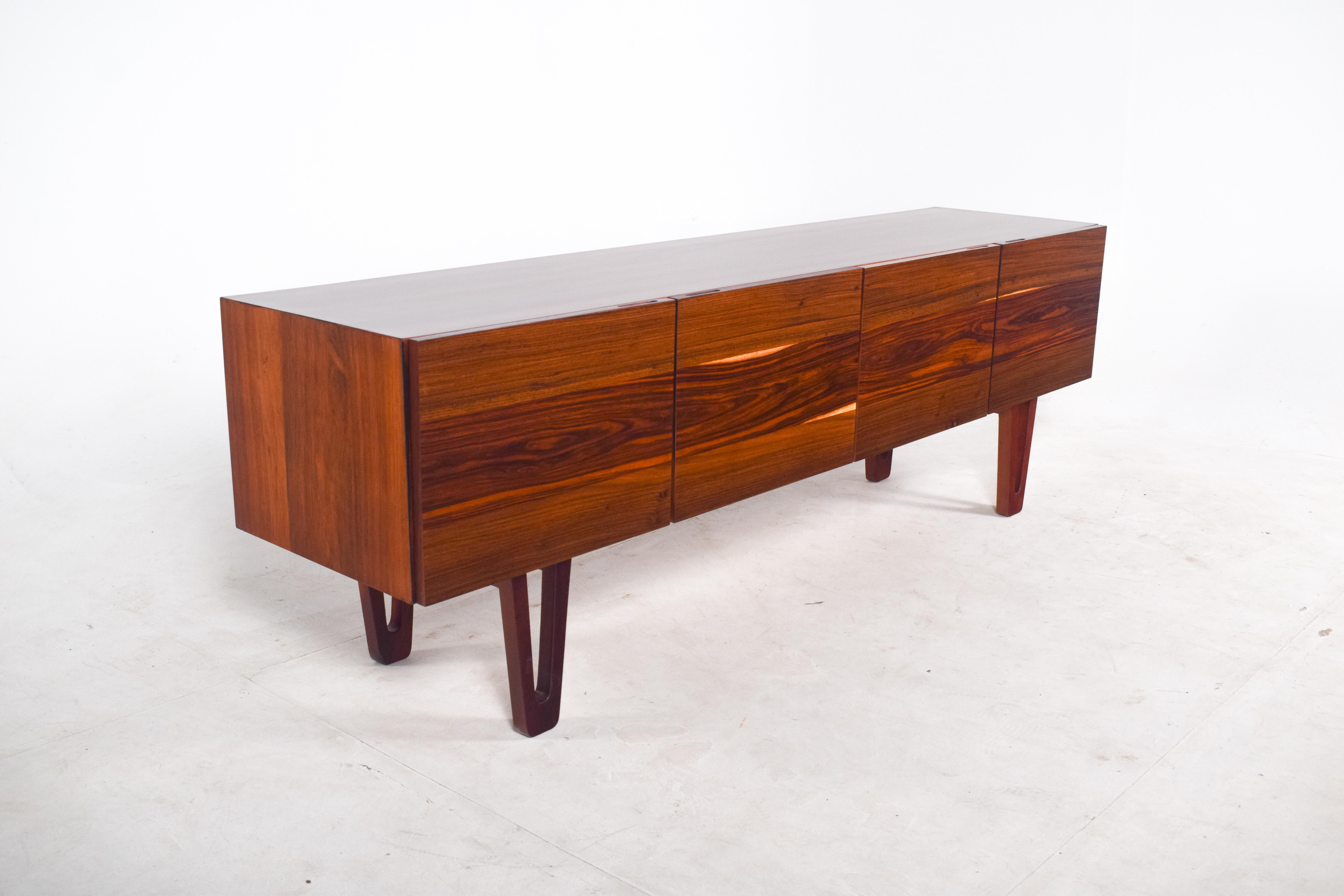 Buffet en bois de rose de Dustwood 7 série Neuf - En vente à Lisboa, Lisboa