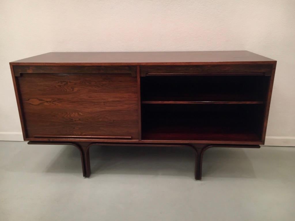 Rosewood Sideboard by Gianfranco Frattini Produced by Bernini, Italy ca. 1957 2