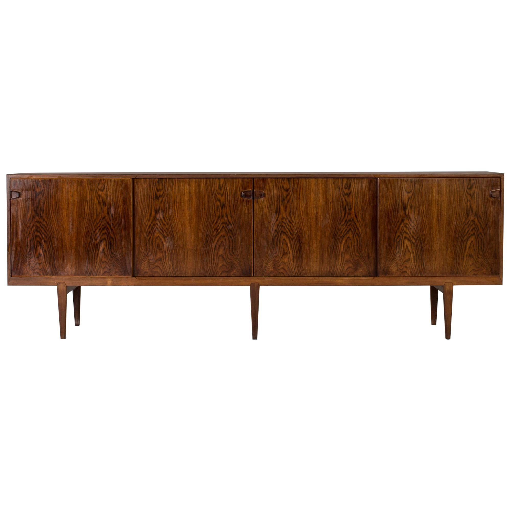 Rosewood Sideboard by Henry Rosengren Hansen for Brande Møbelindustri, Denmark.  For Sale