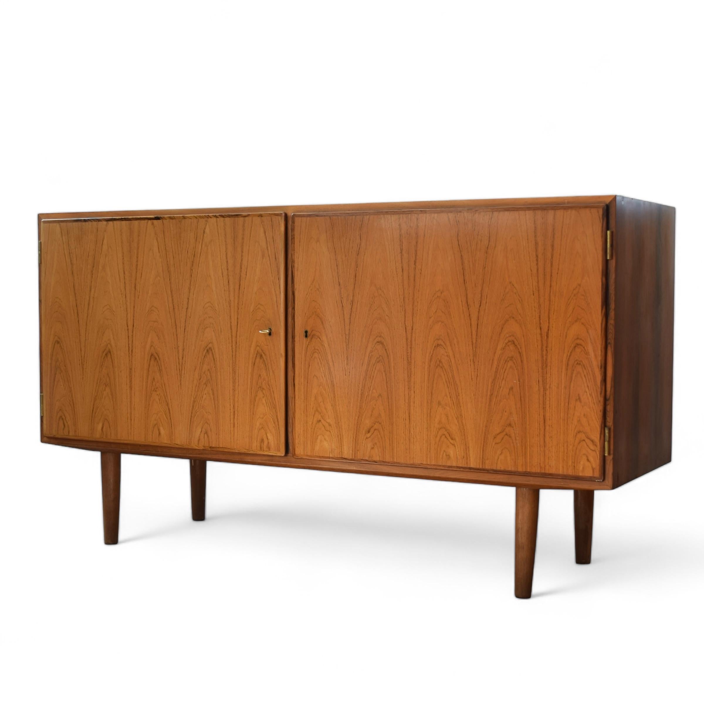 Enfilade en bois de rose de Poul Hundevad en vente 6