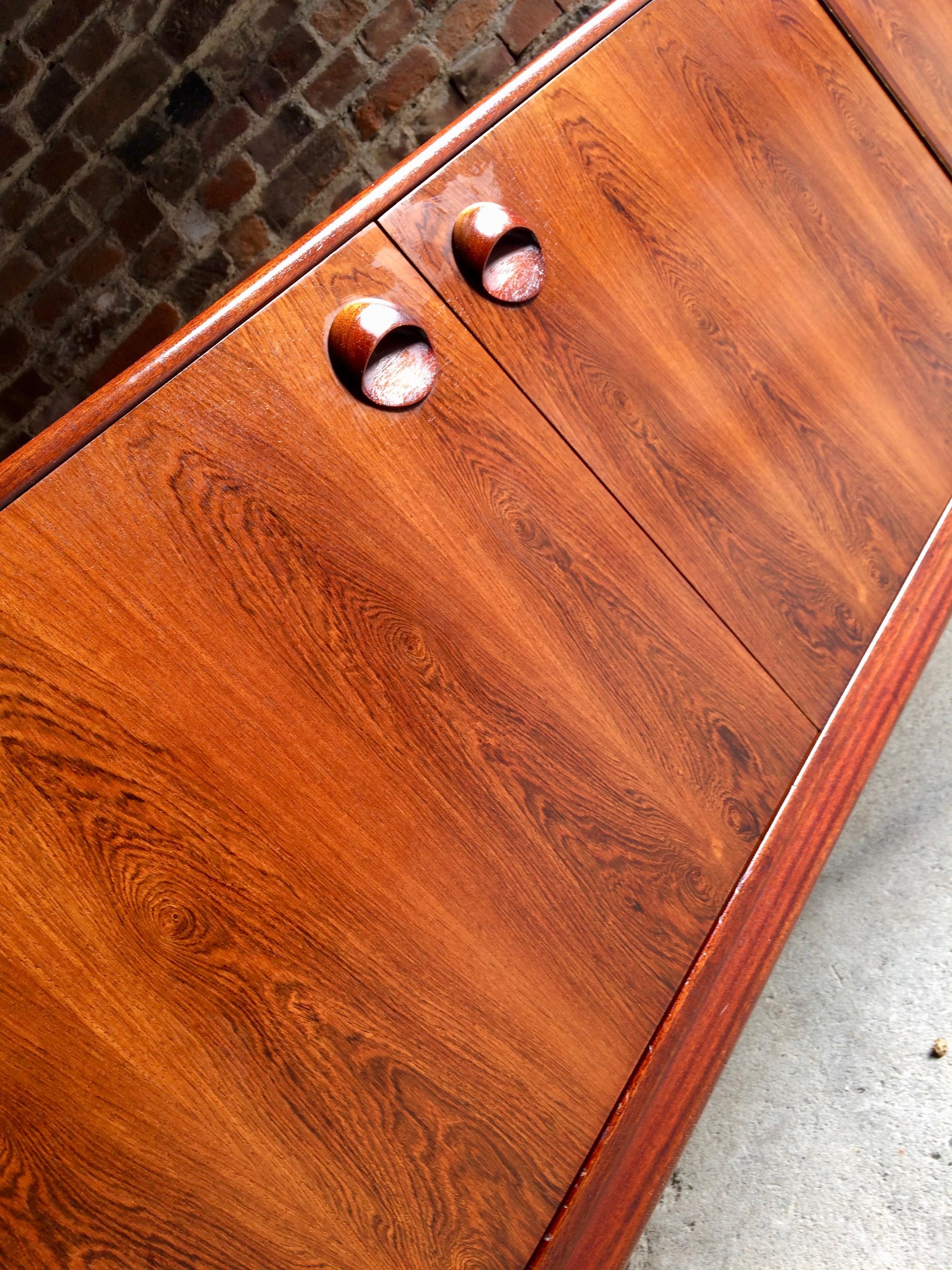 Rosewood Sideboard Credenza Tom Robertson for A.H McIntosh, circa 1960s 3