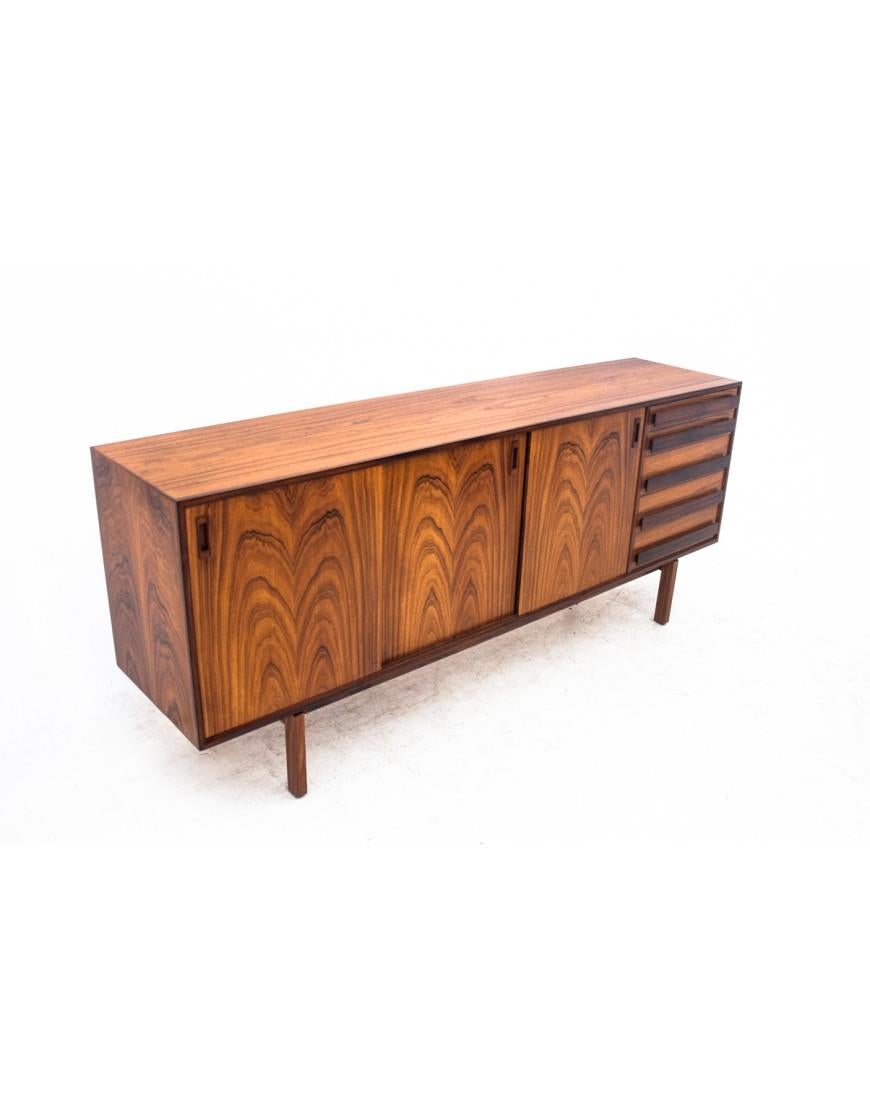 Danese Credenza in palissandro, Danimarca, anni '60 Dopo il restauro. in vendita