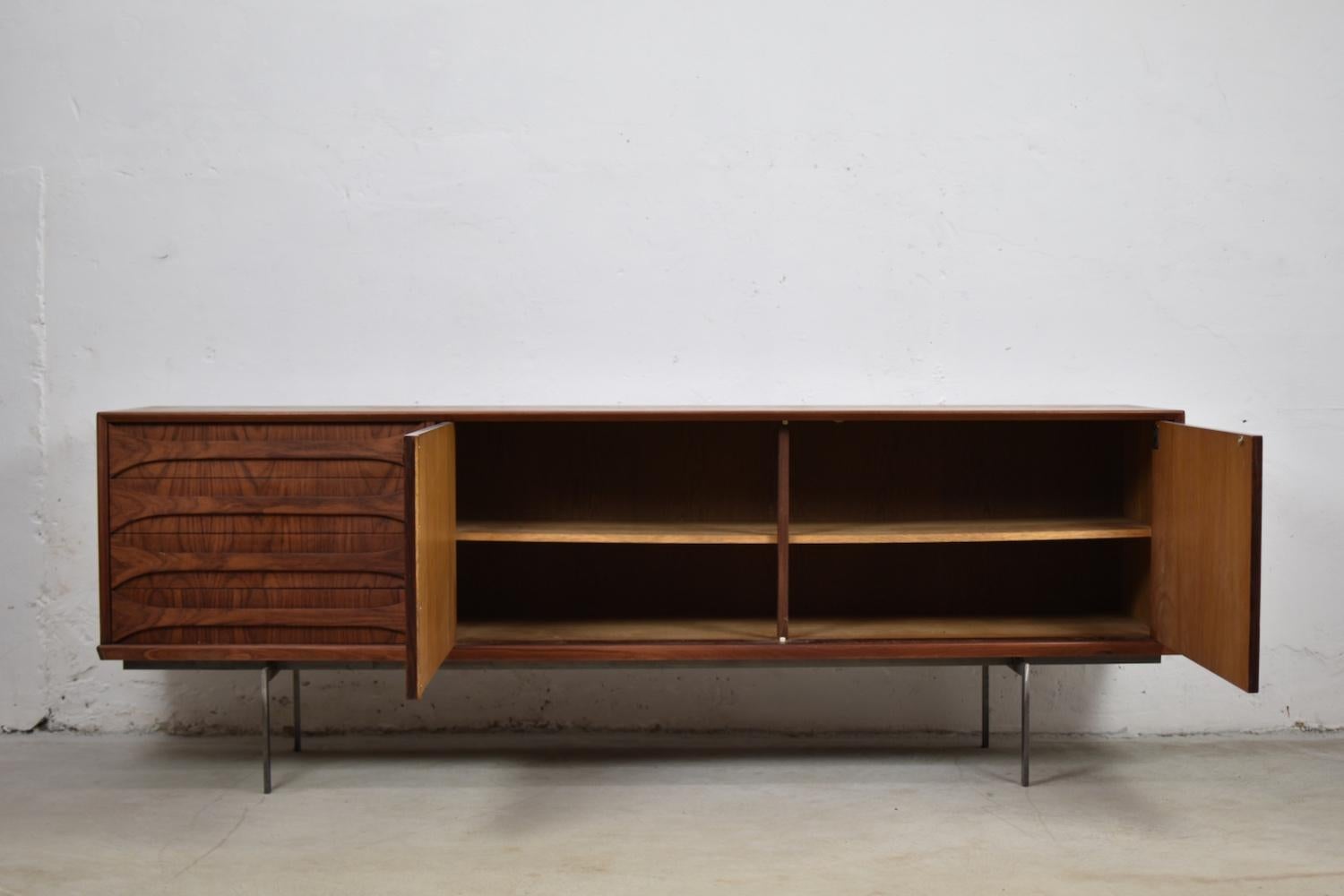 Rosewood Sideboard Designed by Oswald Vermaercke for V-Form, Belgium, 1950s 2