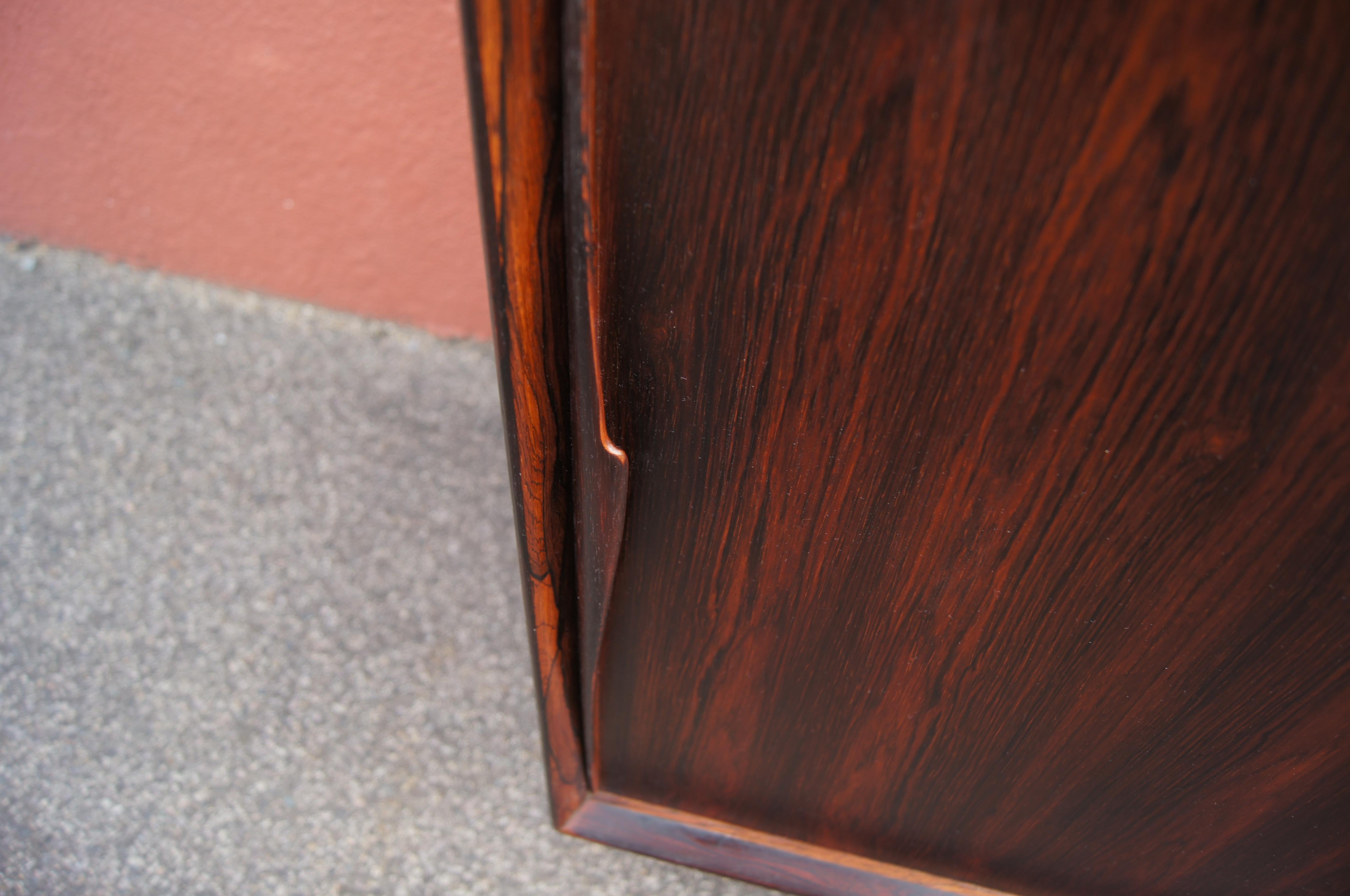 Rosewood Sideboard, Model 7738, by Arne Vodder for Skovby Møbelfabrik In Good Condition In Dorchester, MA