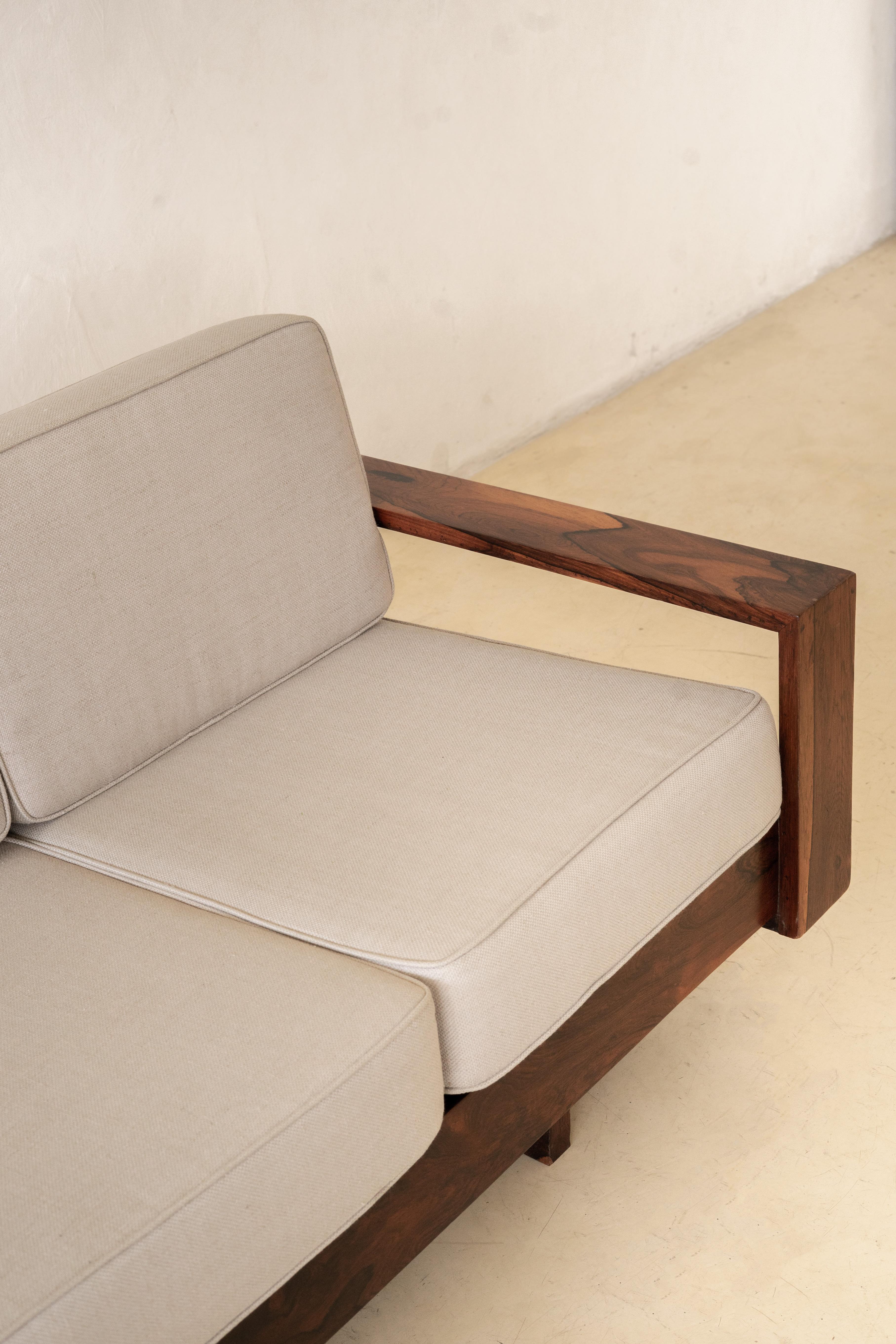 Mid-20th Century Rosewood Sofa by Fatima Arquitetura e Interiores, Brazilian Midcentury, 1960s For Sale