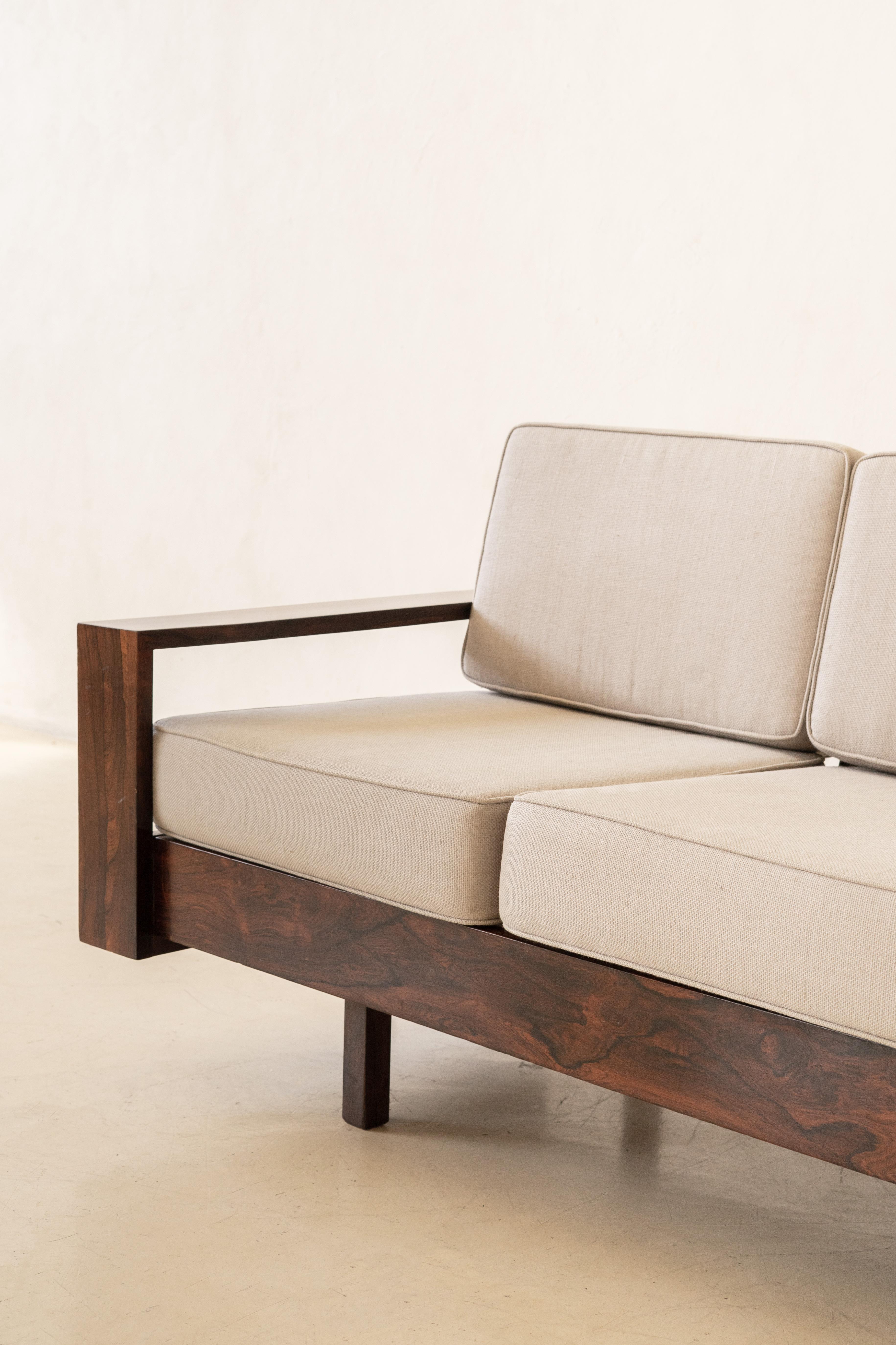 Rosewood Sofa by Fatima Arquitetura e Interiores, Brazilian Midcentury, 1960s For Sale 4