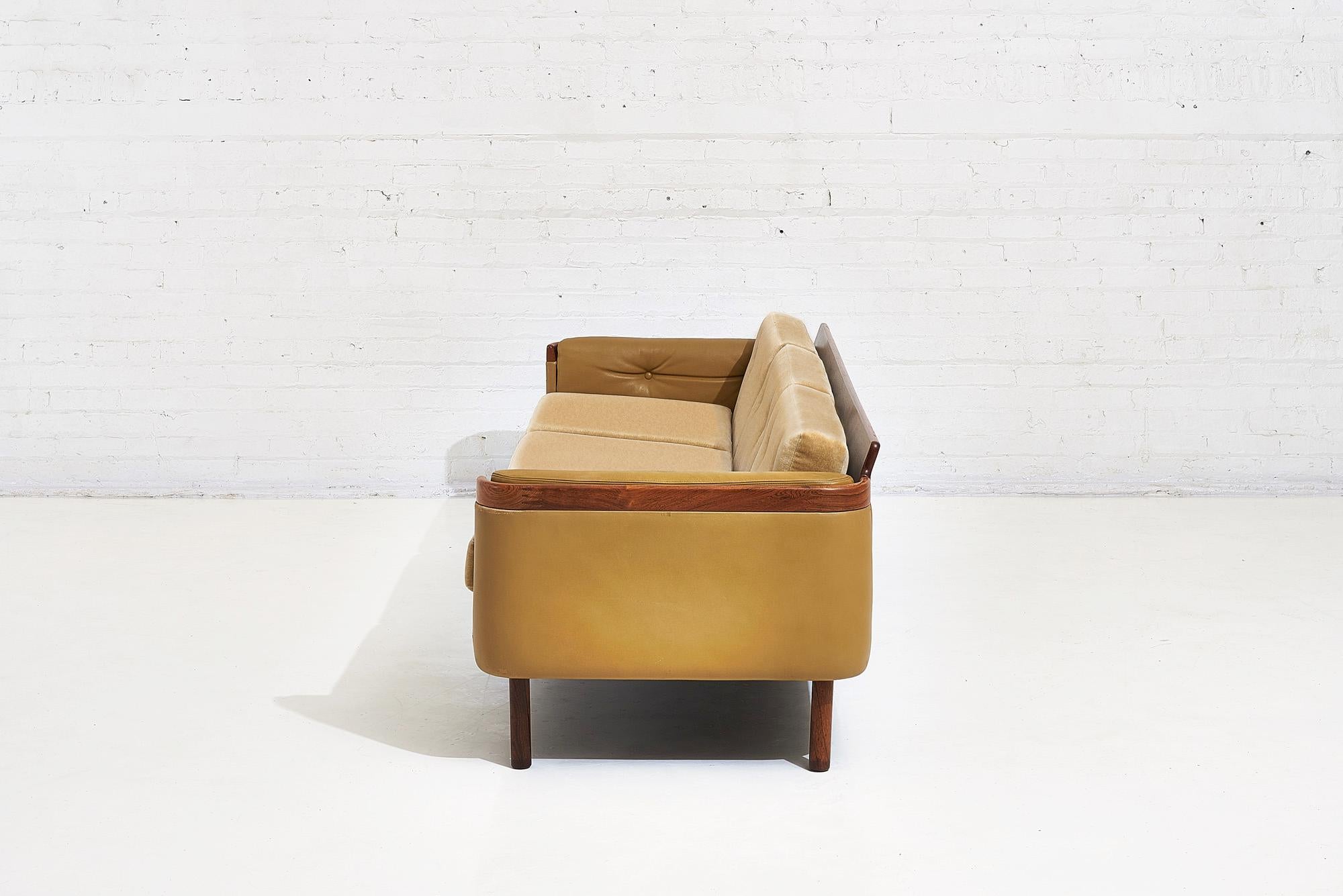 Mid-20th Century Rosewood Sofa by Sigurd Resell for Vatne Mobler, 1960