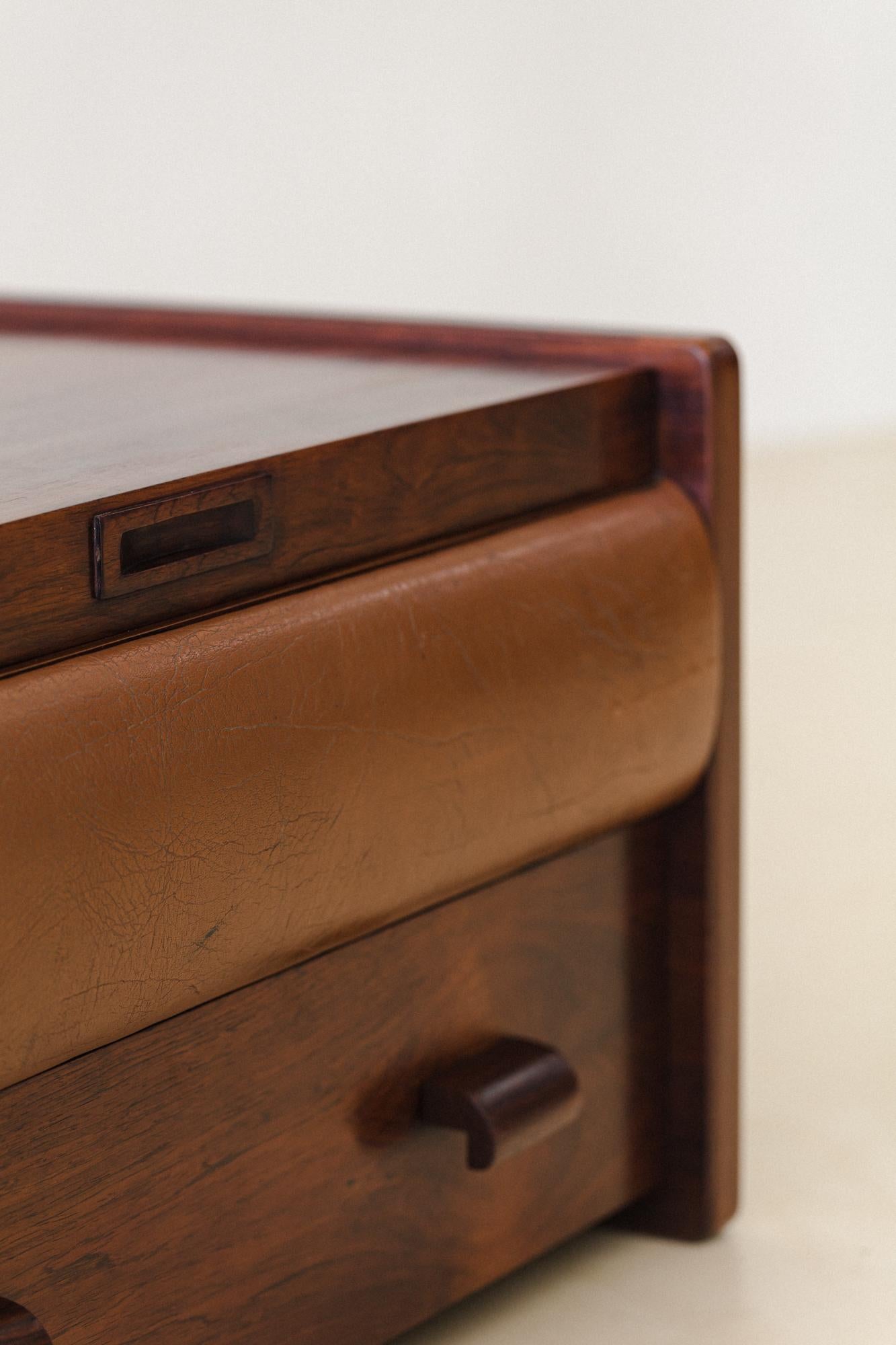 Rosewood Storage Chest by Celina Decoracoes, 1960s, Midcentury Brazilian Design For Sale 1