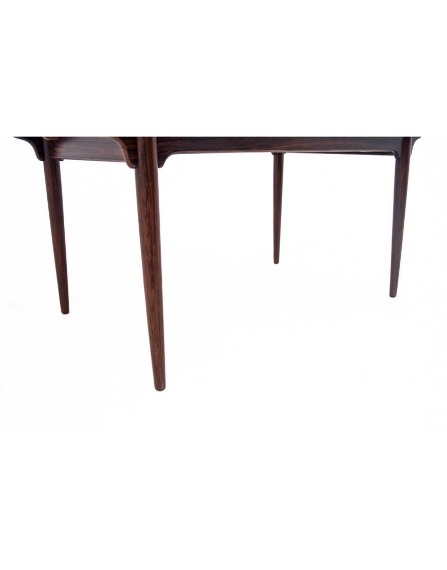 Rosewood table and chairs from the 1960s, Denmark. After renovation. For Sale 11