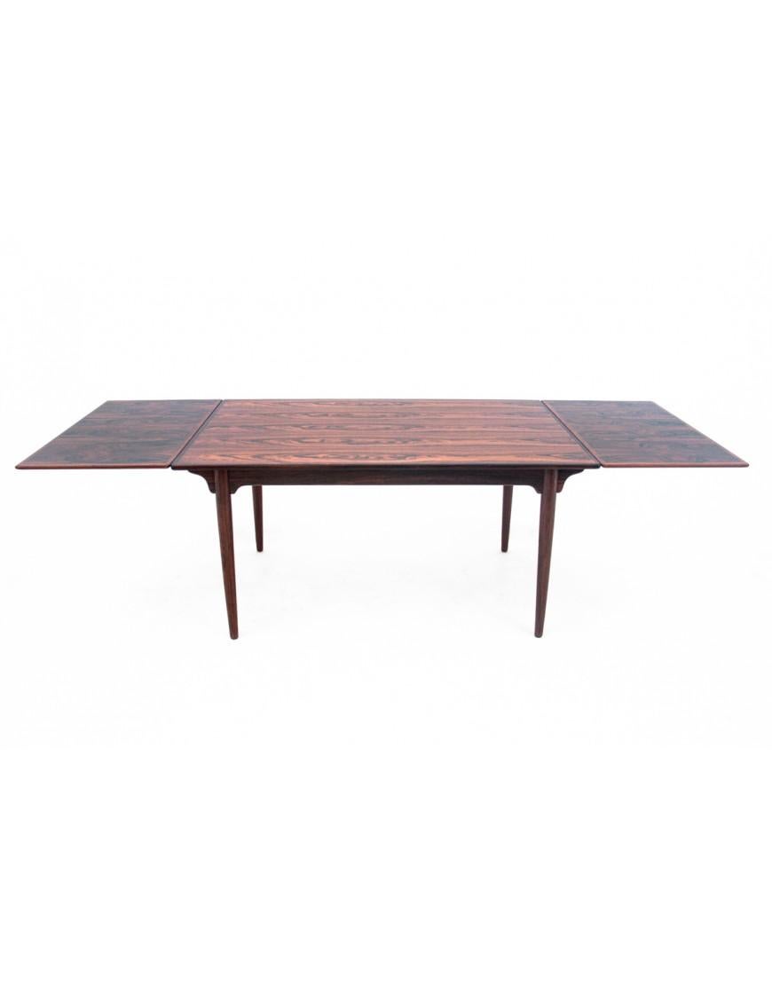 Rosewood table and chairs from the 1960s, Denmark. After renovation. For Sale 13