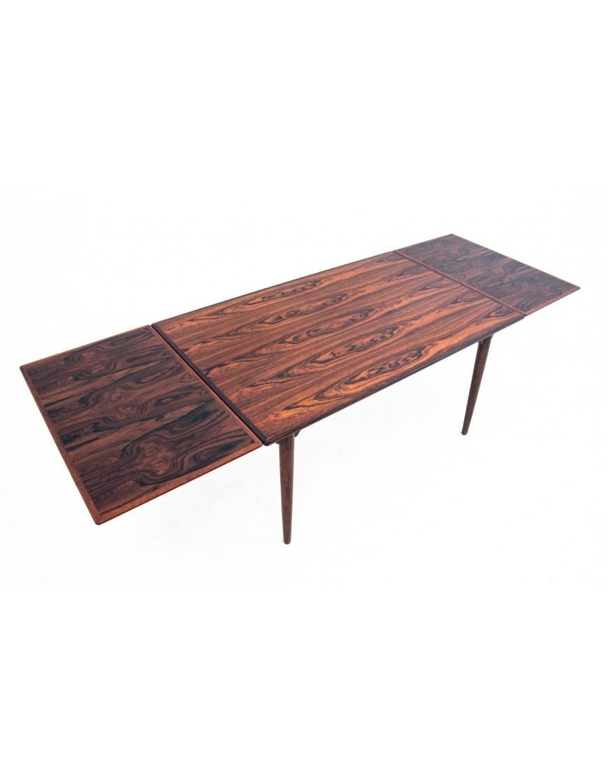 Rosewood table and chairs from the 1960s, Denmark. After renovation. For Sale 14
