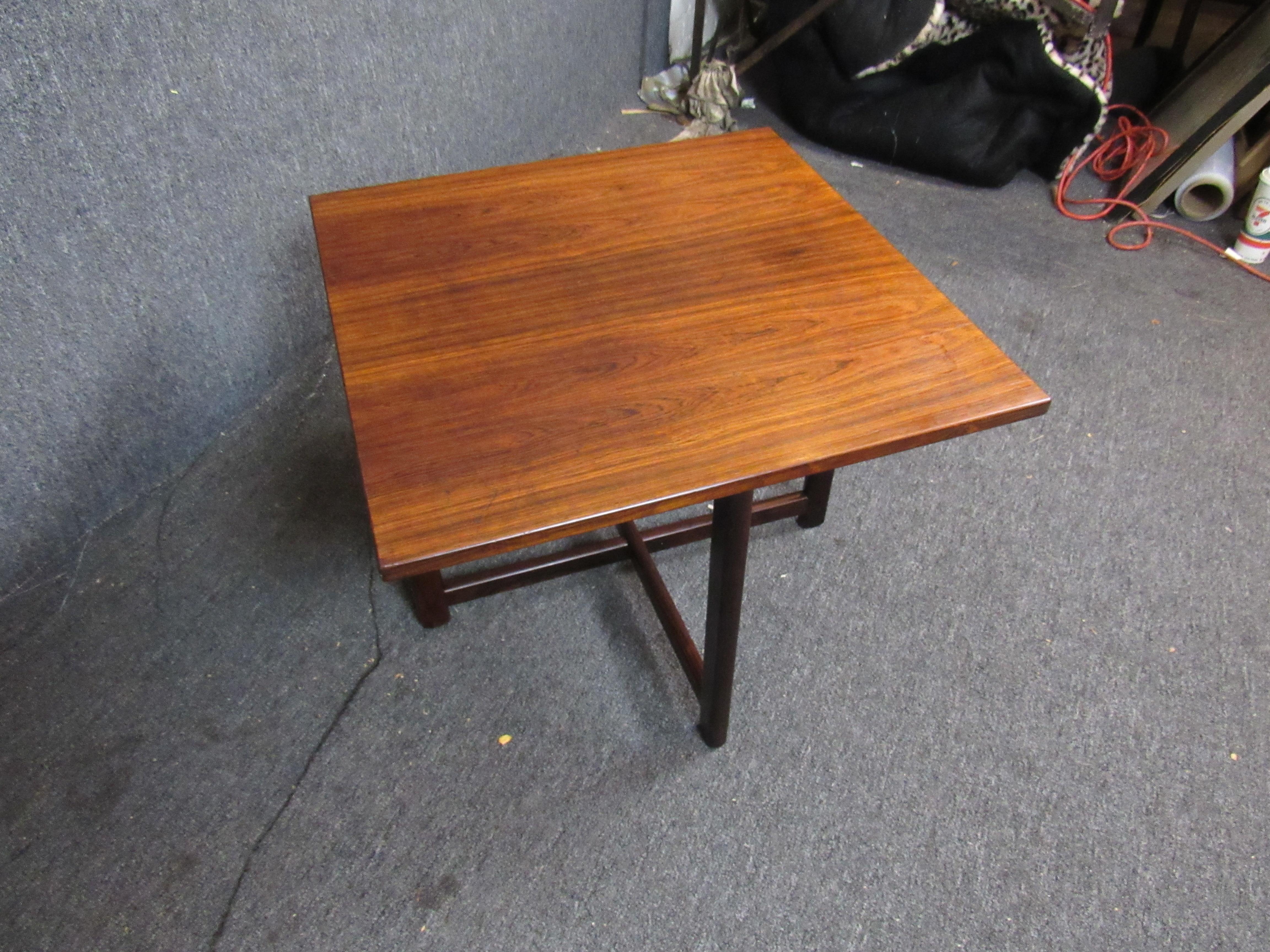 Rosewood Table by Durup Mobelfabrik In Good Condition For Sale In Brooklyn, NY