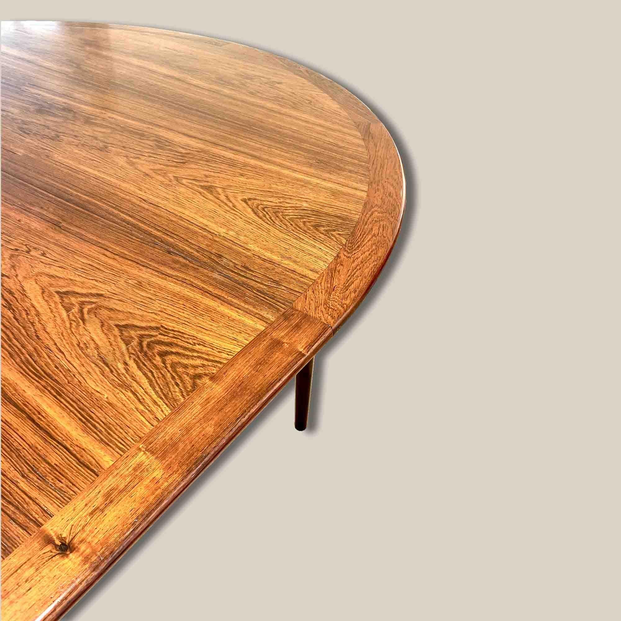 Mid-Century Modern Rosewood table by Grete Jalk, design 1959's