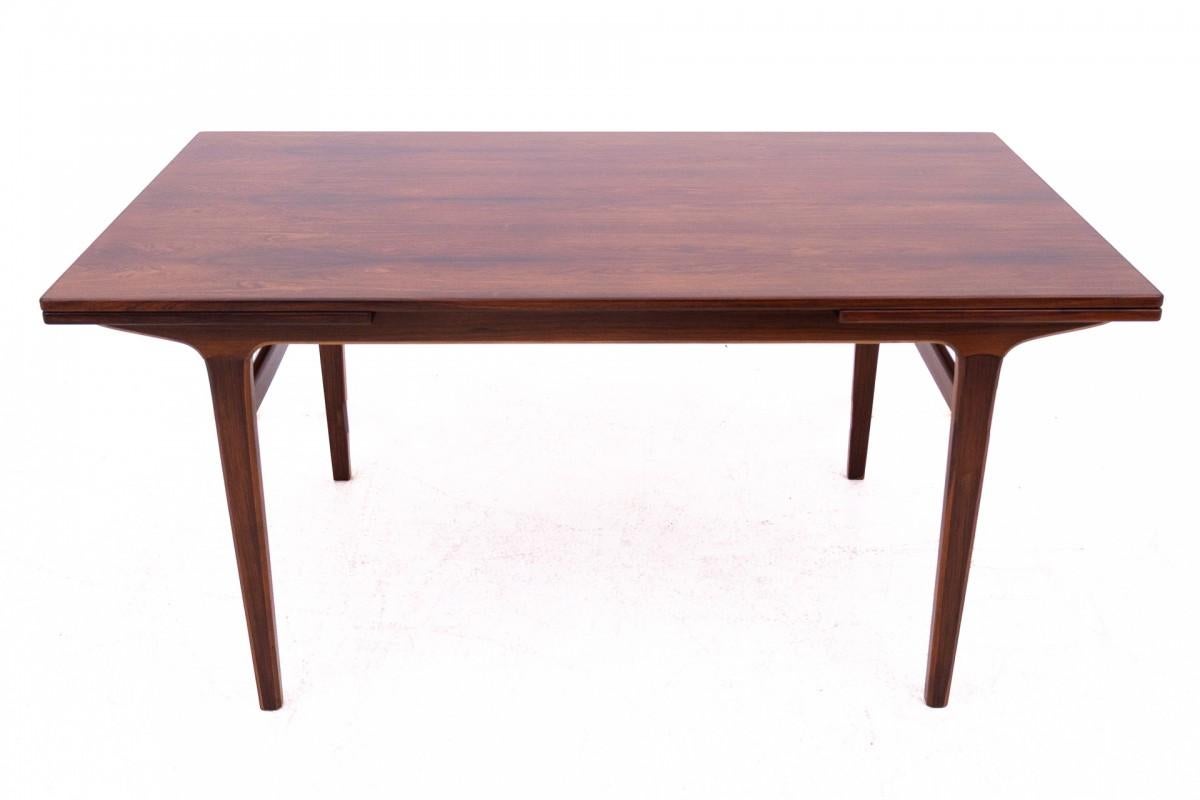 Rosewood table, Denmark, 1960s. (Moderne der Mitte des Jahrhunderts) im Angebot