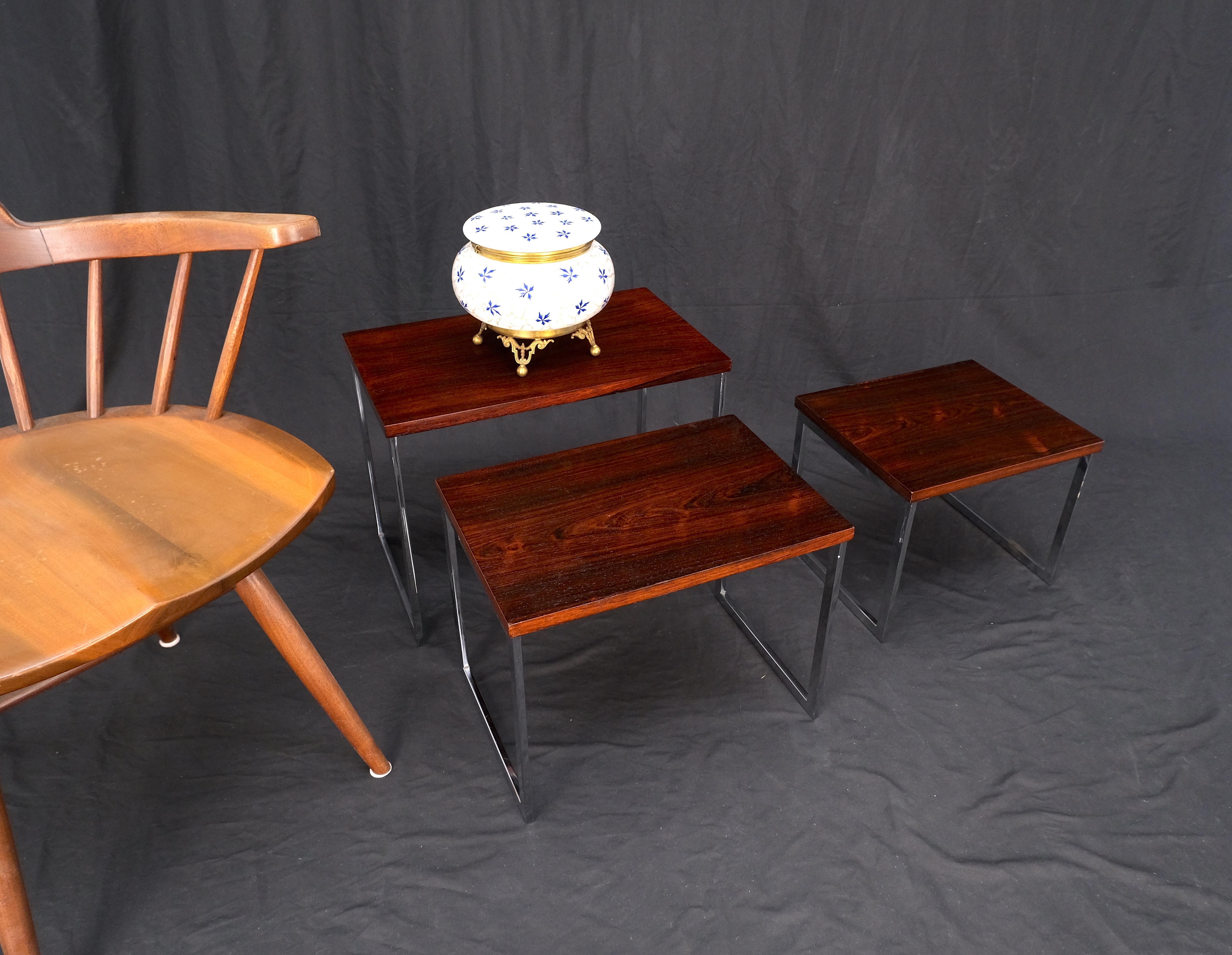 Rosewood Tops Chrome Base Mid Century Modern Set of 3 Nesting Side End Tables For Sale 2