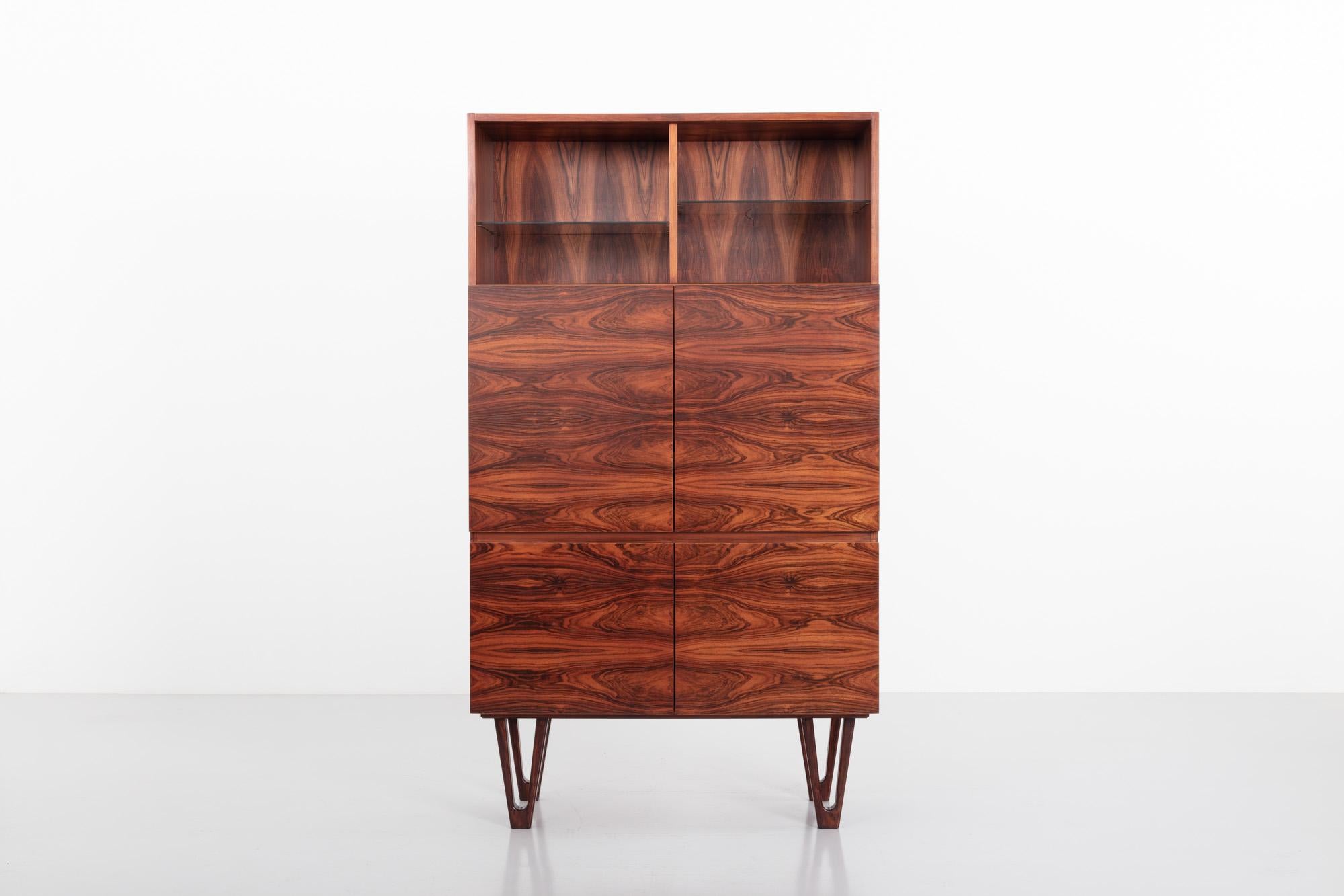 Scandinavian Modern Rosewood Trol Cabinet by Ib Kofod-Larsen for Seffle Möbelfabrik, Sweden, 1950s For Sale