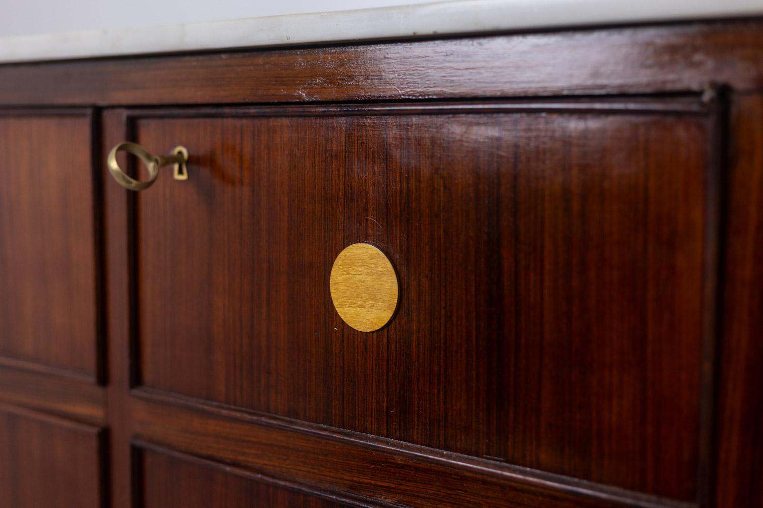 Italiano Credenza 