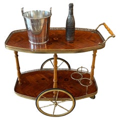 Chariot de bar français en placage de bois de rose des années 1960