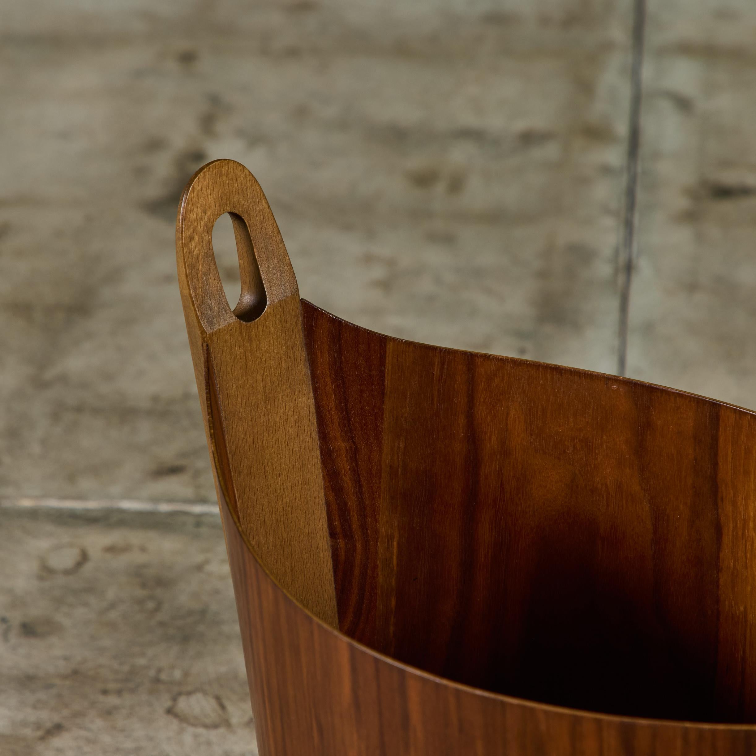 Wastebasket de bois de rose d' Einar Barnes pour P.S. Heggen 7