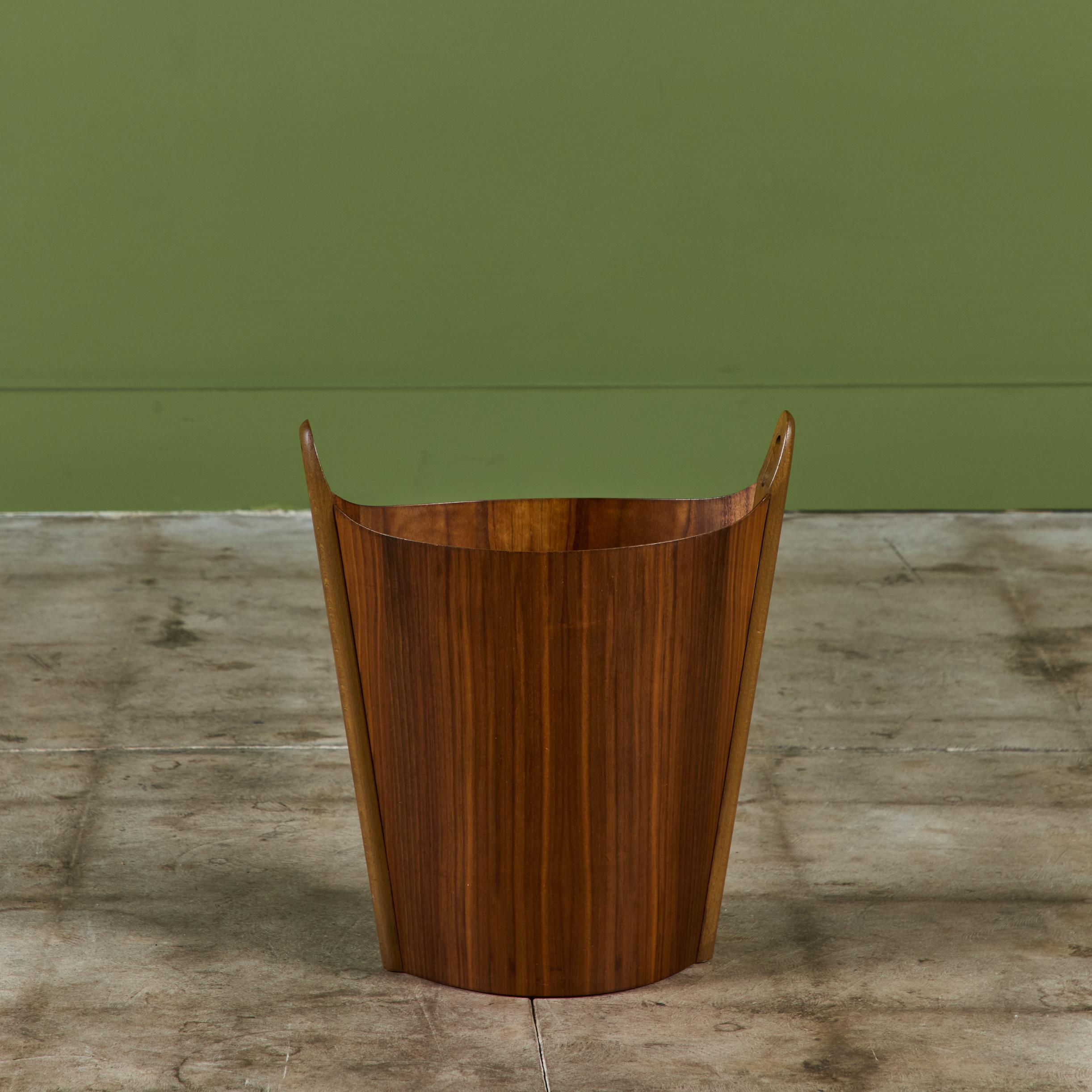 Hêtre Wastebasket de bois de rose d' Einar Barnes pour P.S. Heggen