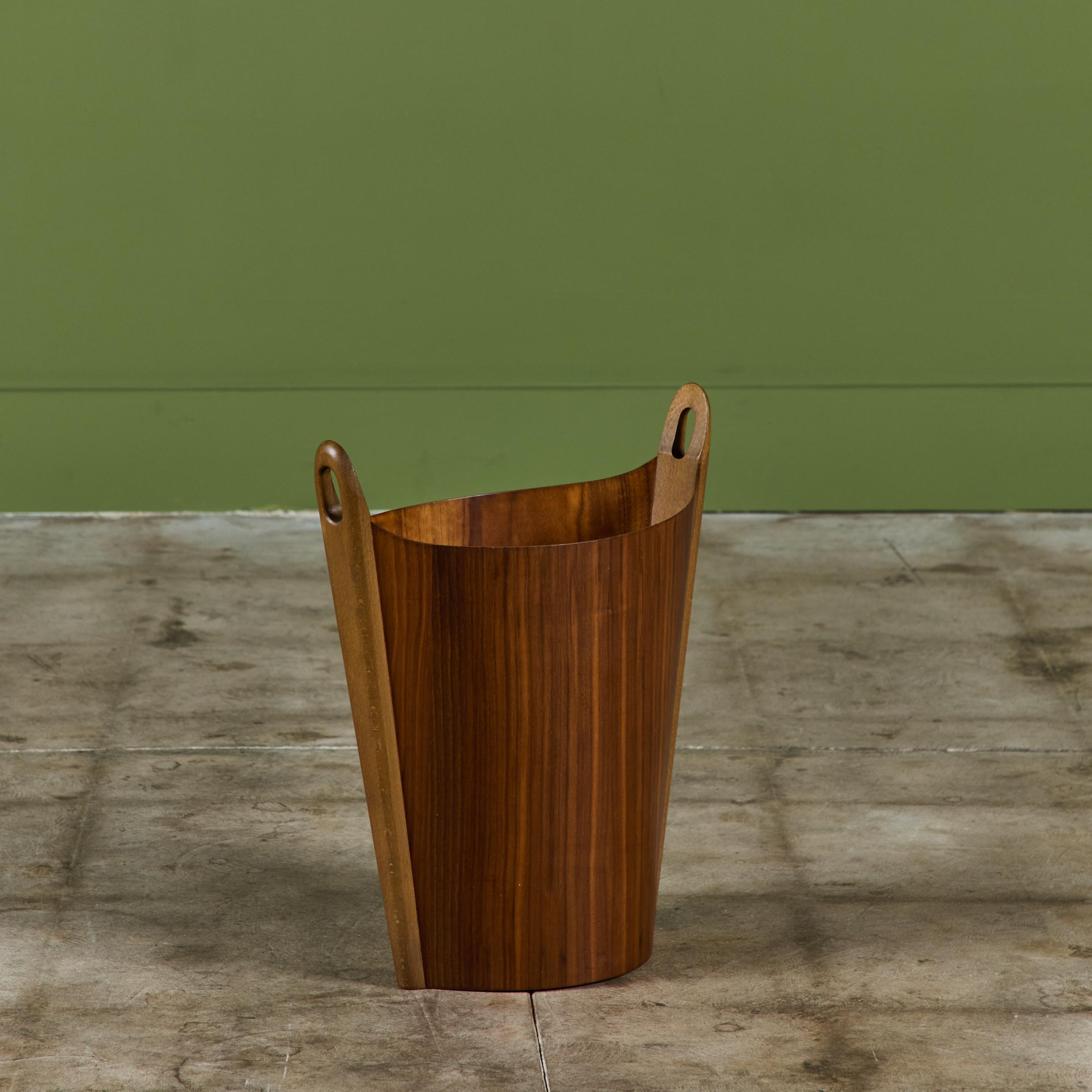 Wastebasket de bois de rose d' Einar Barnes pour P.S. Heggen 1