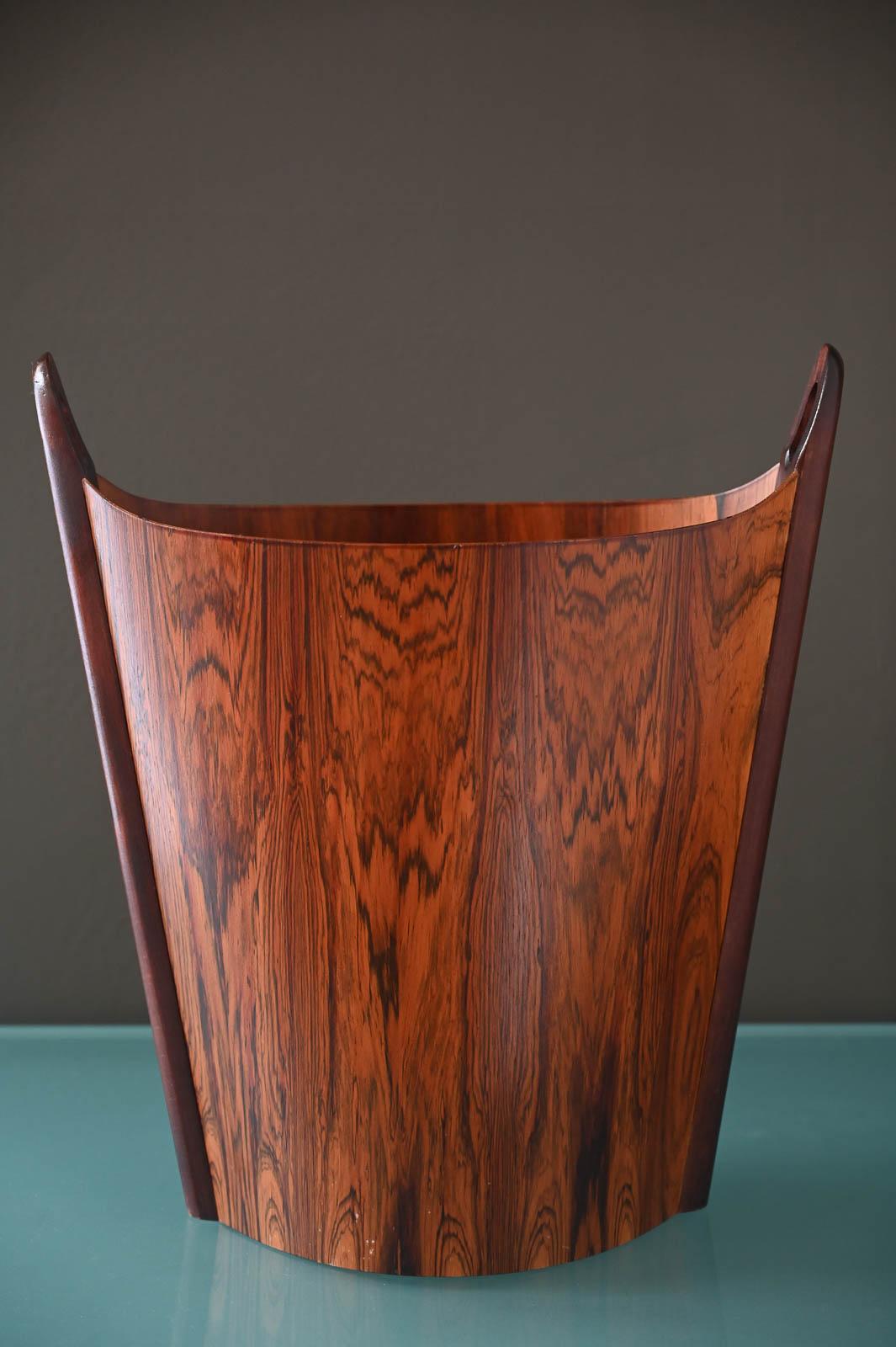 Mid-20th Century Rosewood Wastebasket by Eniar Barnes for P.S. Heggen Norway, ca. 1960 For Sale