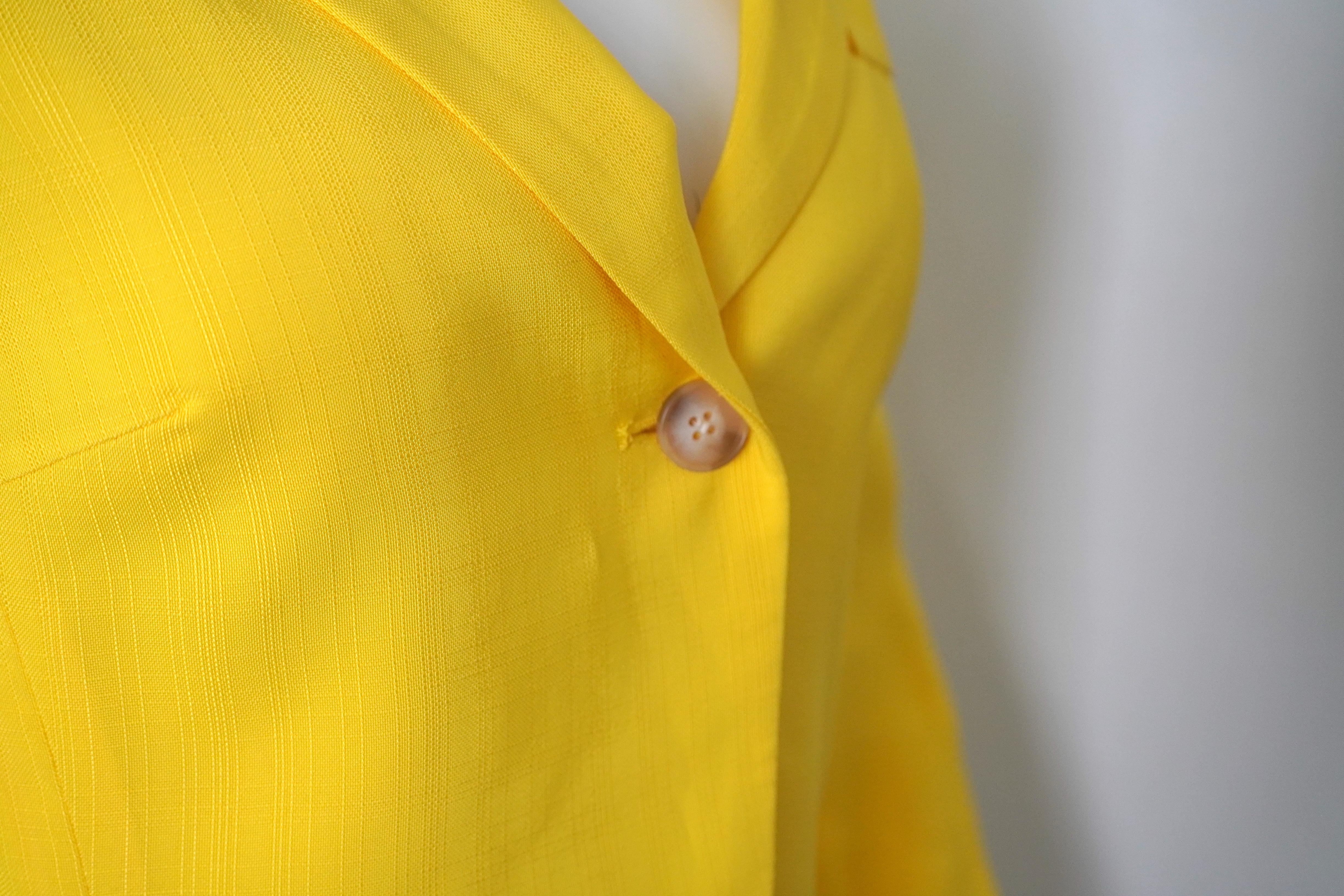 Women's Rosie Assoulin Sun yellow Blazer, Size 6 For Sale