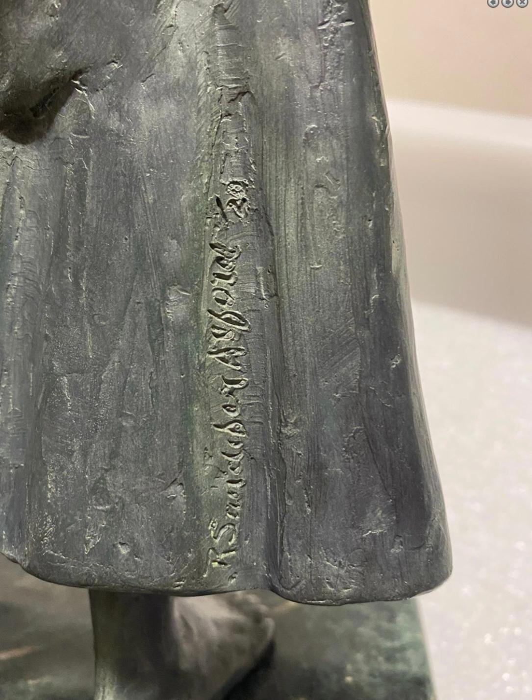 Bronze sculpture signed

signed R. Sandifer Alford in cast to skirt, and with plate titling Katie to base

Provenance
From the Gene Worrell Collection, Virginia Museum of Animal Art

Measurements
Height: overall 17 1/2 inches, bronze 15 3/8 inches