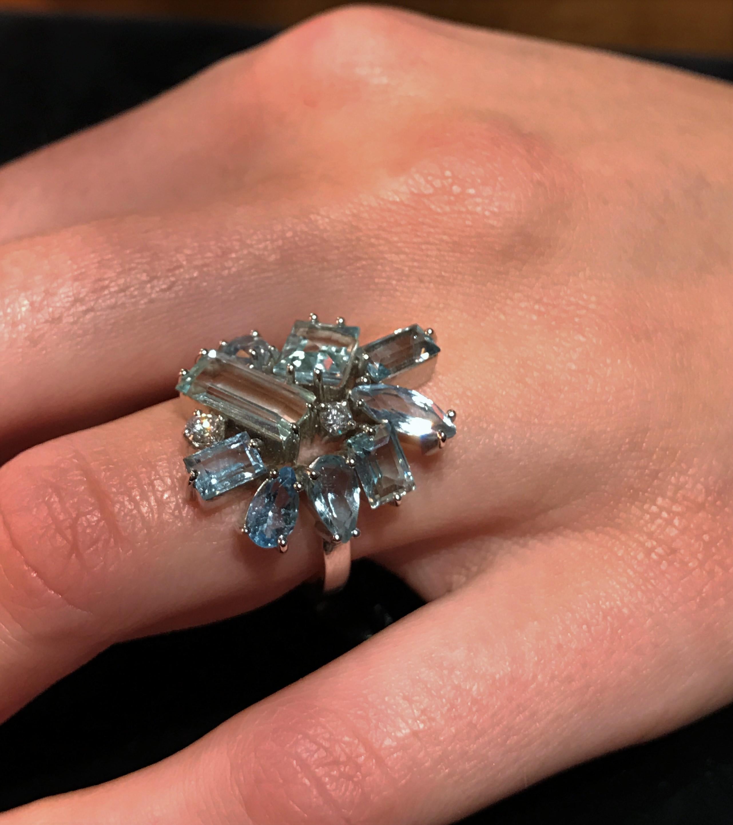 Contemporary Rosior Aquamarine and Diamond Cocktail Ring set in White Gold