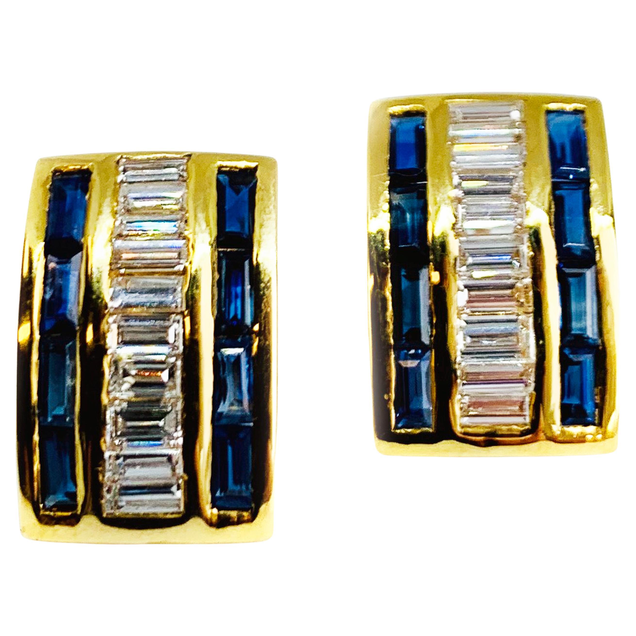 Boucles d'oreilles pendantes en or jaune avec diamant taille baguette et saphir  en vente