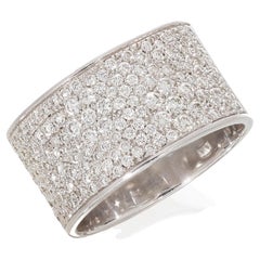Contemporary Diamond Band Ring Set in White Gold