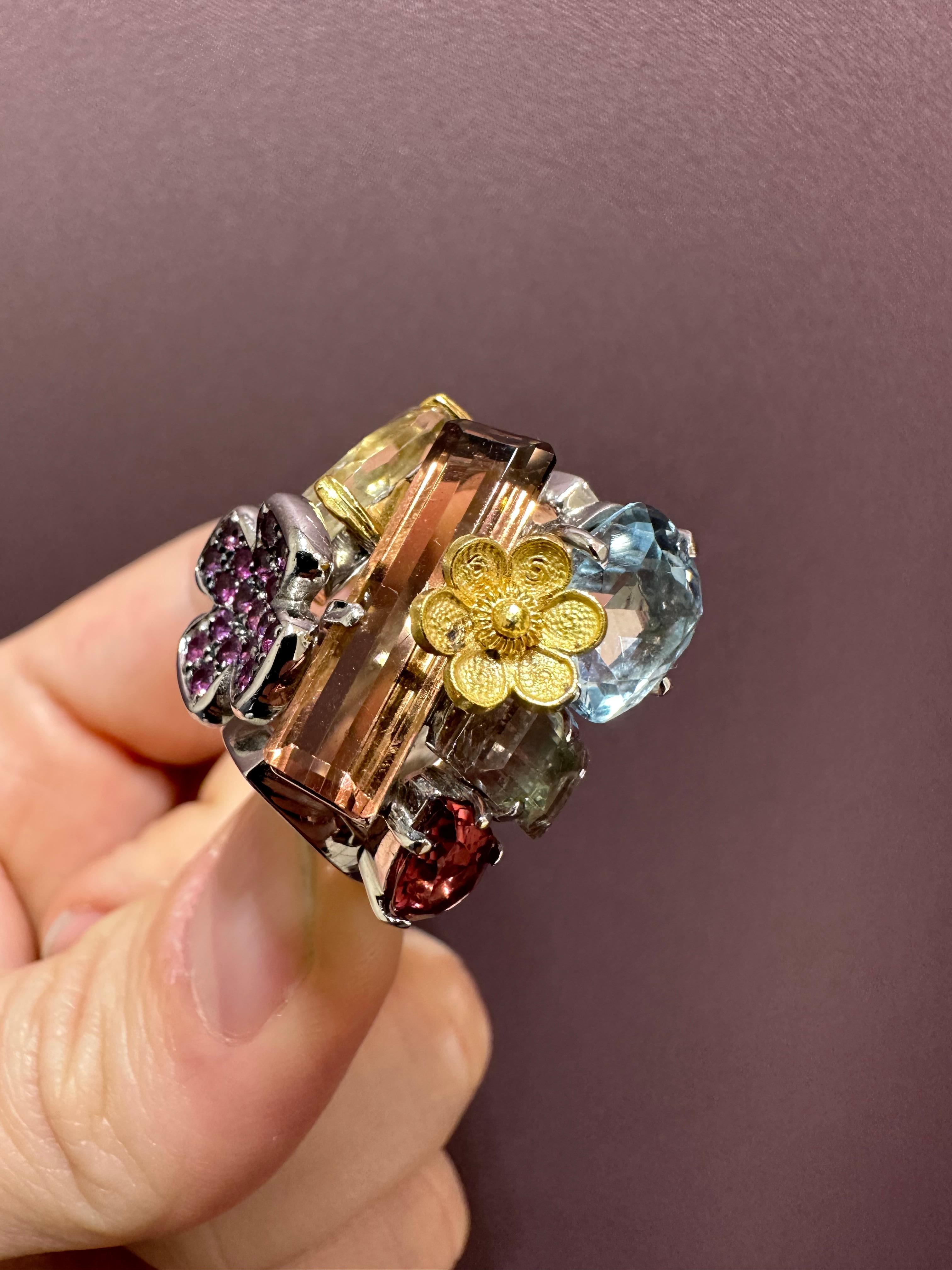 Contemporary Tourmaline Cocktail Ring Set in White and Yellow Gold In New Condition In Porto, PT