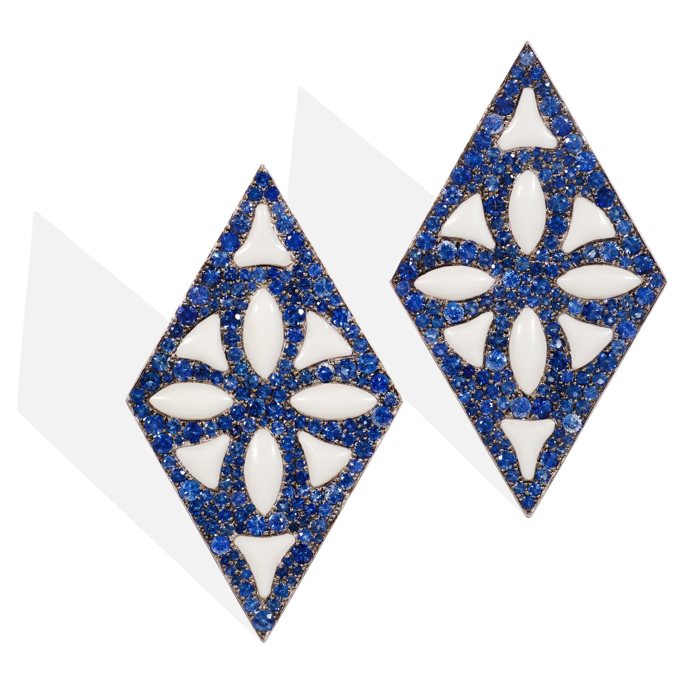 Rosior Zeitgenössische Ohrringe aus Weißgold, 6,19ct Blauer Saphir Pavé im Angebot