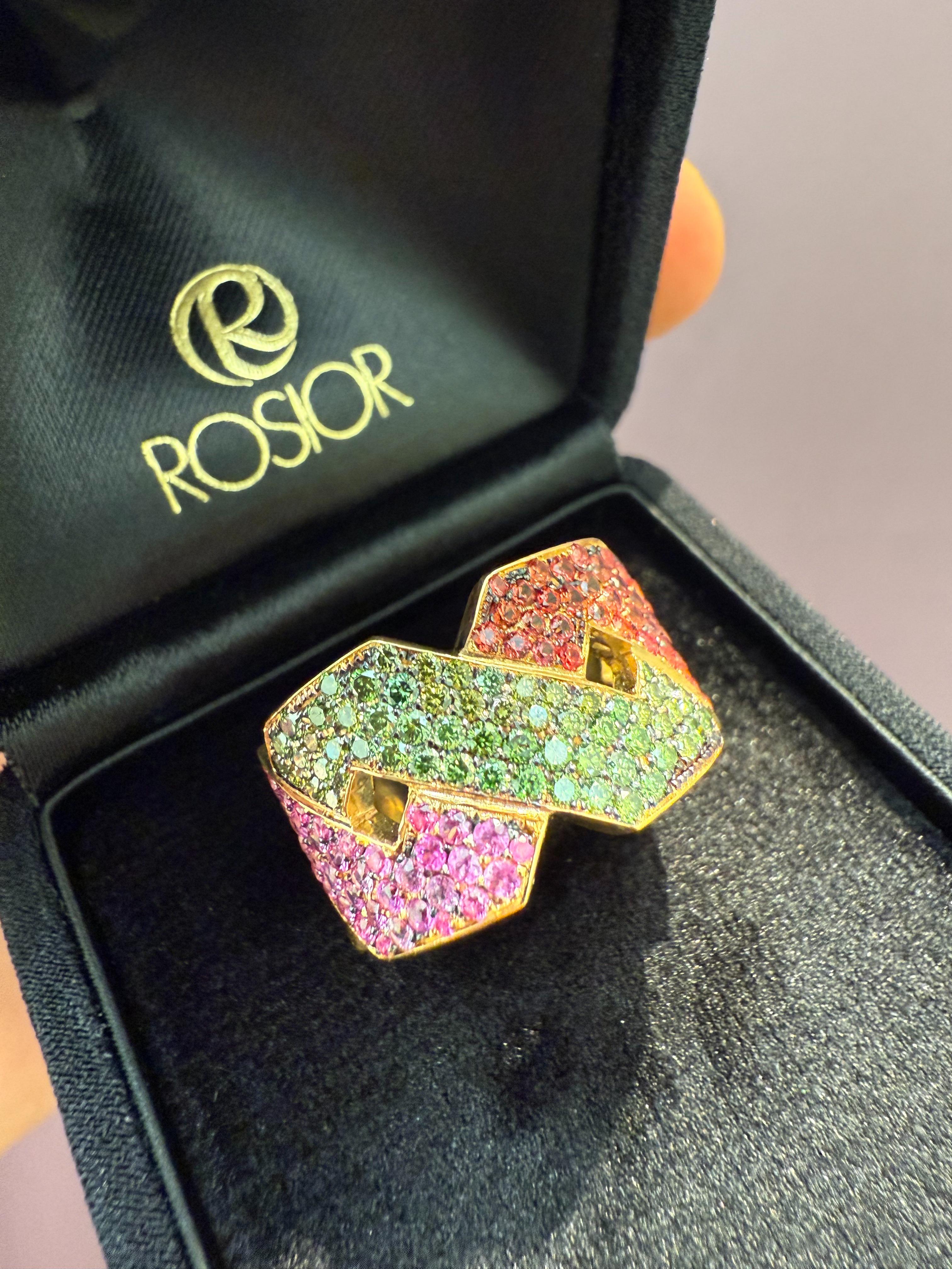 Contemporary Rosior Diamond and Sapphire Cocktail Ring set in Yellow Gold For Sale