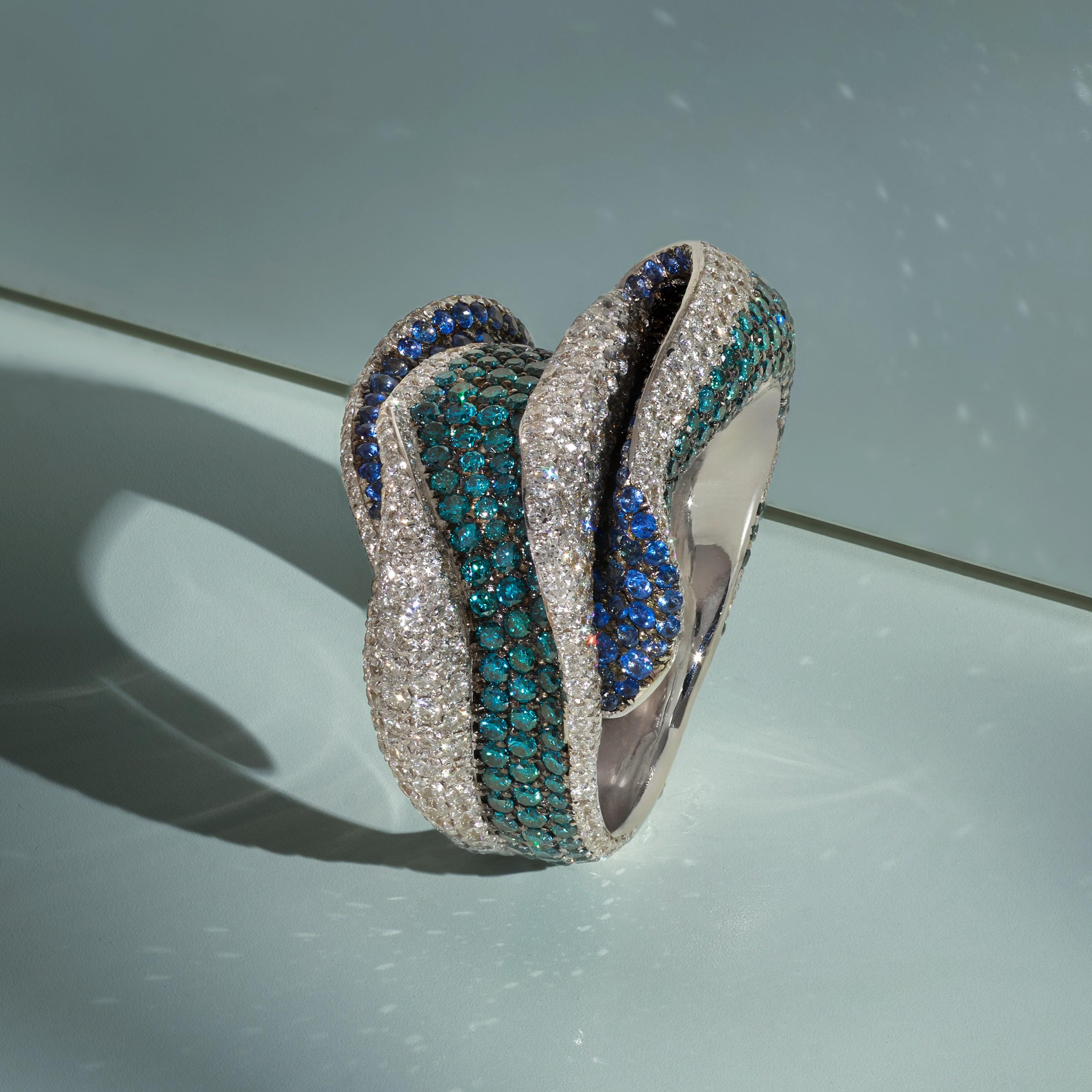 Contemporary Rosior Diamond and Sapphire Ocean Inspired Ring set in White Gold For Sale